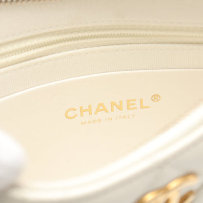 チェーンショルダーバッグ ラムスキン オフホワイト ゴールド金具 シャネル バッグ CHANEL