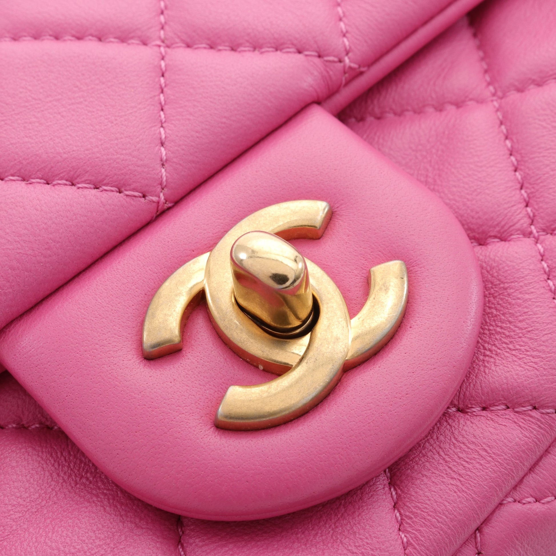 マトラッセ ミニ フラップバッグ チェーンショルダーバッグ レザー ピンク ゴールド金具 シャネル バッグ CHANEL