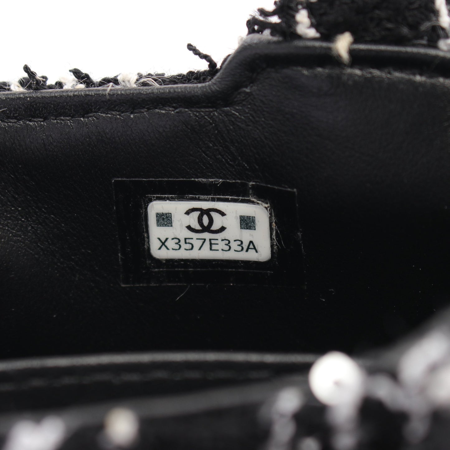 マトラッセ チェーン クラッチバッグ ツイード ブラック ホワイト ゴールド金具 2WAY シャネル バッグ CHANEL