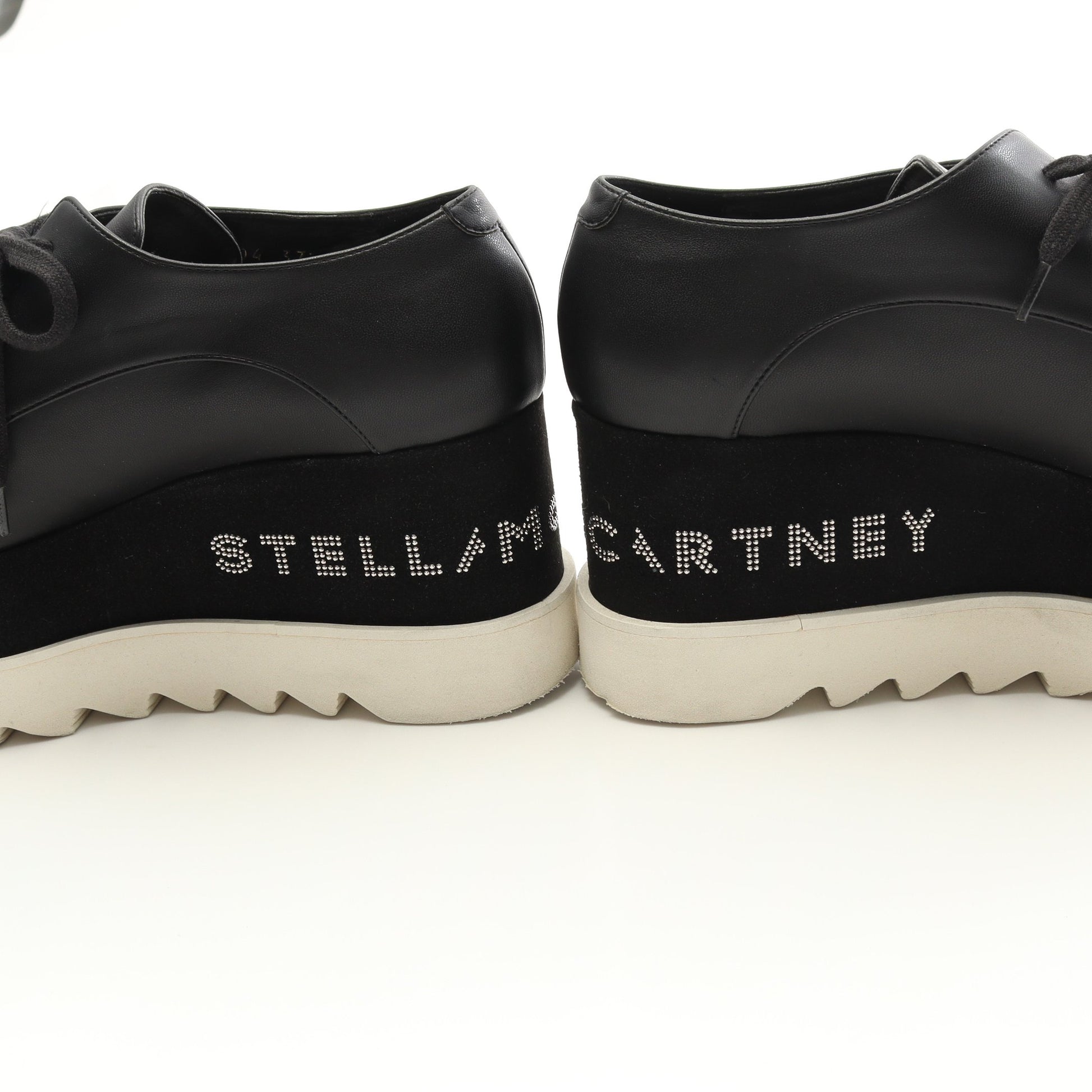 Elyse エリス プラットフォーム スニーカー ロゴスタッズ フェイクレザー ブラック ステラマッカートニー シューズ Stella McCartney