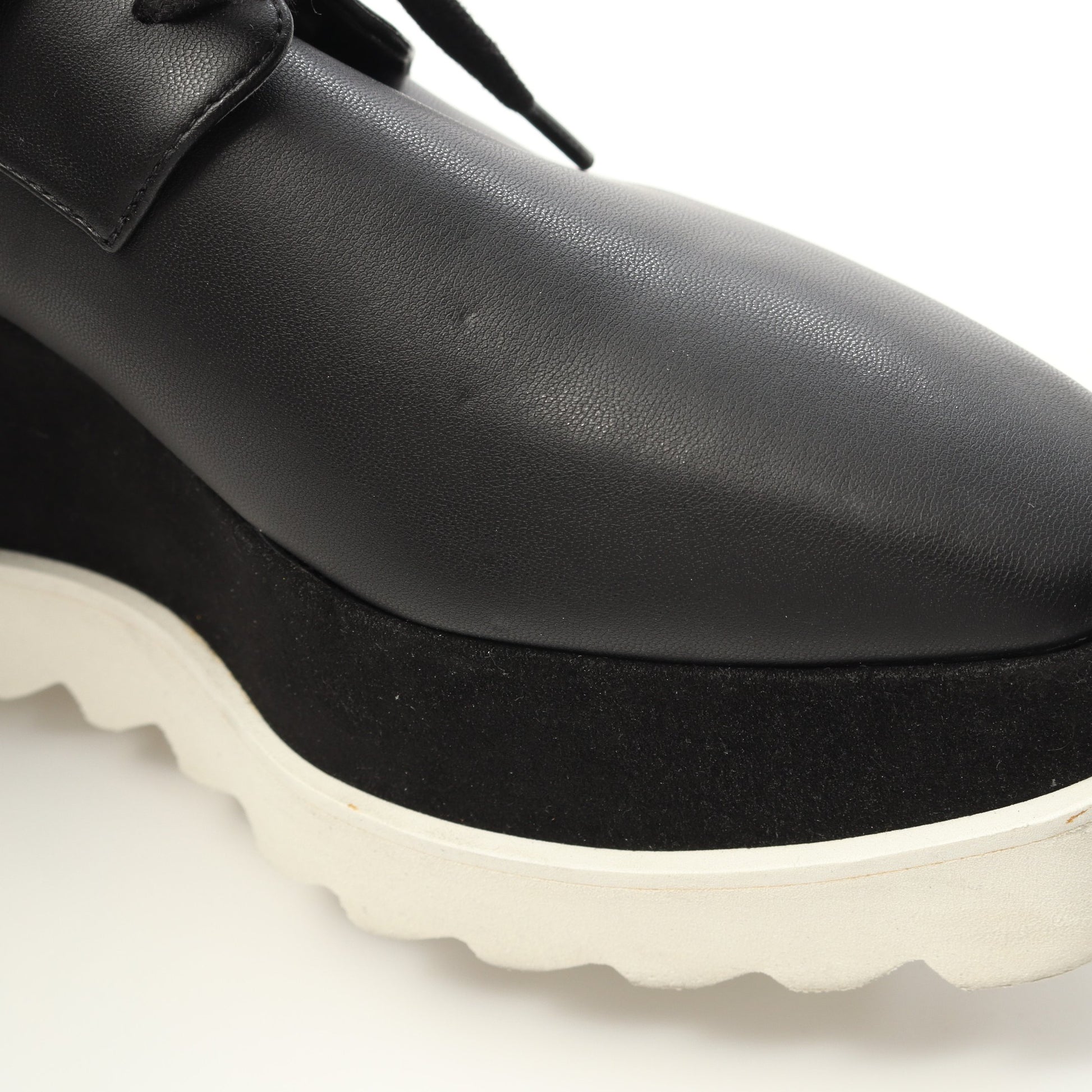 Elyse エリス プラットフォーム スニーカー ロゴスタッズ フェイクレザー ブラック ステラマッカートニー シューズ Stella McCartney