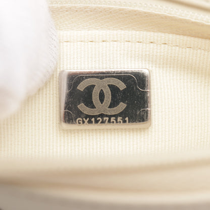 Vステッチ シェブロン チェーンウォレット レザー ライトベージュ シルバー金具 シャネル バッグ CHANEL