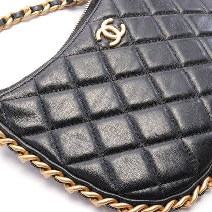 マトラッセ チェーンショルダーバッグ レザー ブラック ゴールド金具 シャネル バッグ CHANEL