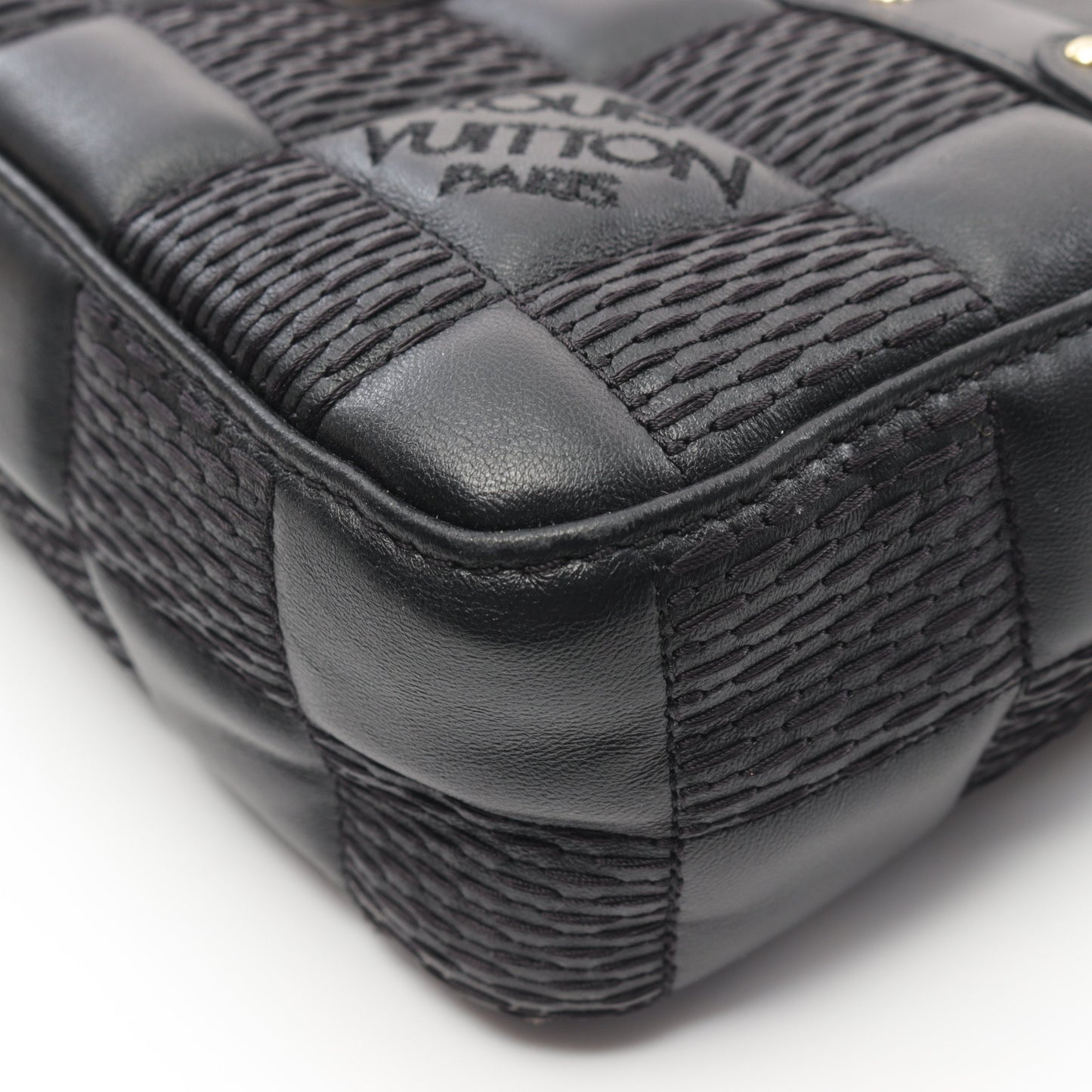 ポシェット トロカ ショルダーバッグ レザー ブラック 2WAY ルイヴィトン バッグ LOUIS VUITTON