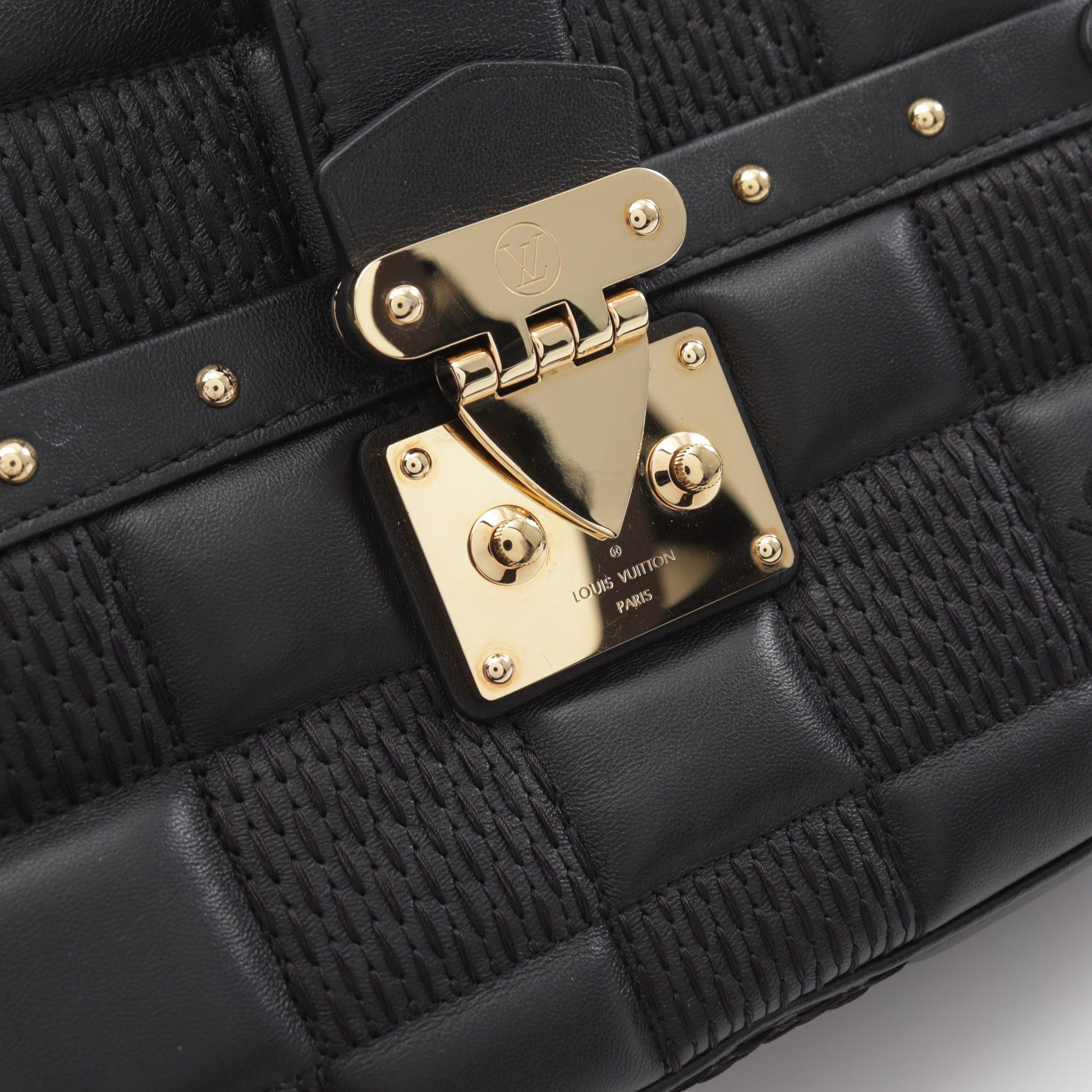 ポシェット トロカ ショルダーバッグ レザー ブラック 2WAY ルイヴィトン バッグ LOUIS VUITTON