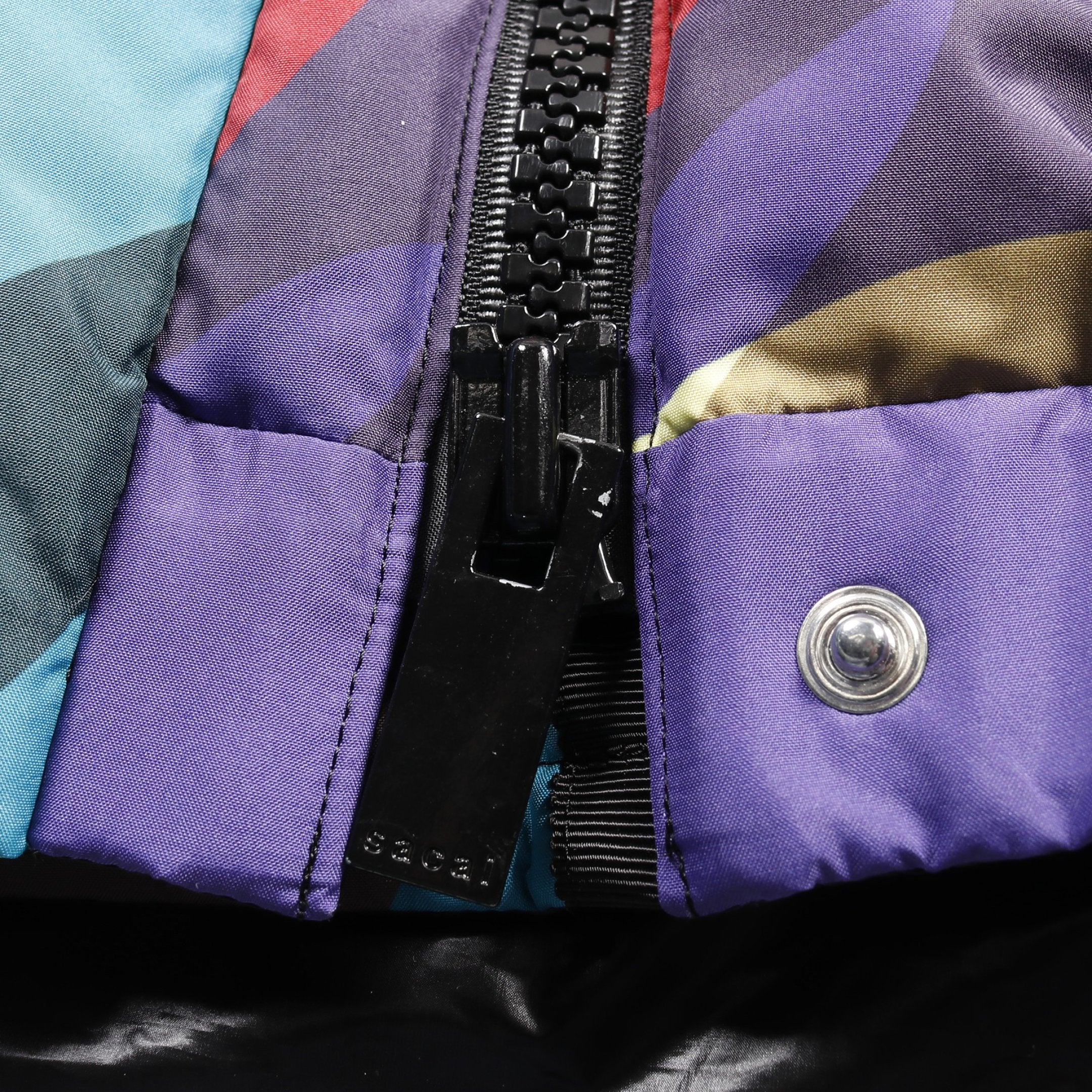 Sacai × KAWS ダウンジャケット マルチカラー サカイ – RECLO