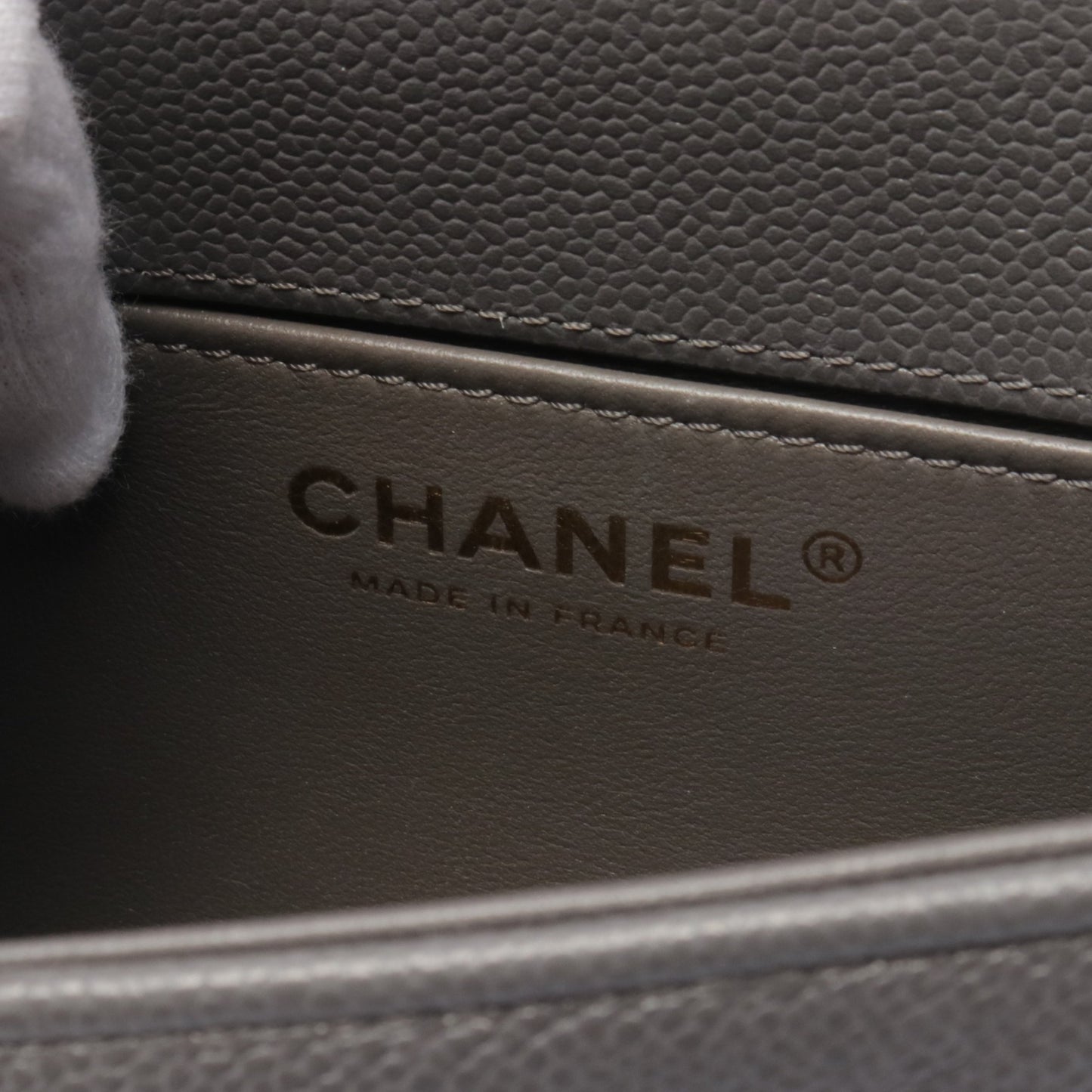 ボーイシャネル スモール チェーンショルダーバッグ キャビアスキン グレー ゴールド金具 シャネル バッグ CHANEL