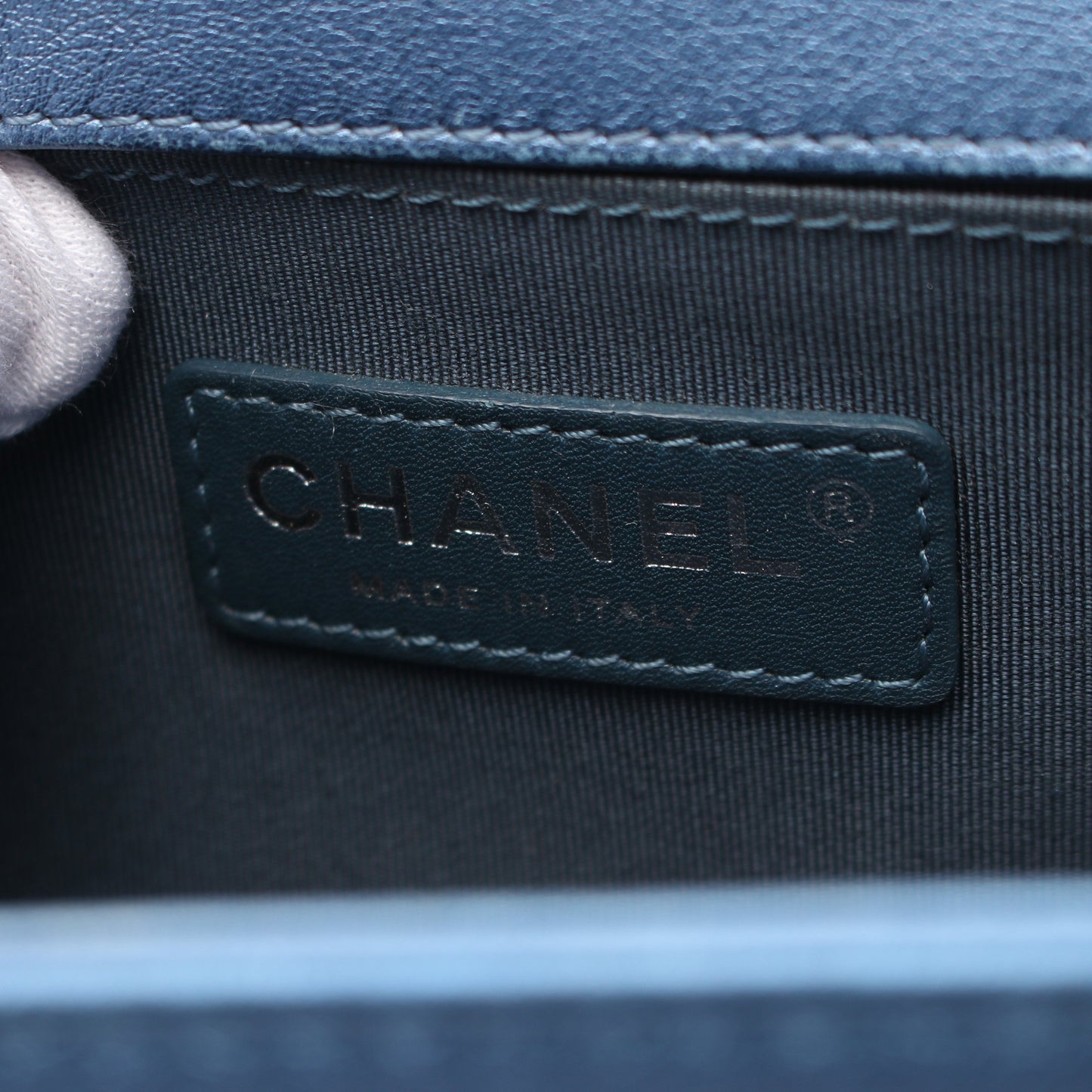ボーイシャネル スモール チェーンショルダーバッグ レザー ブルー シルバー金具 シャネル バッグ CHANEL
