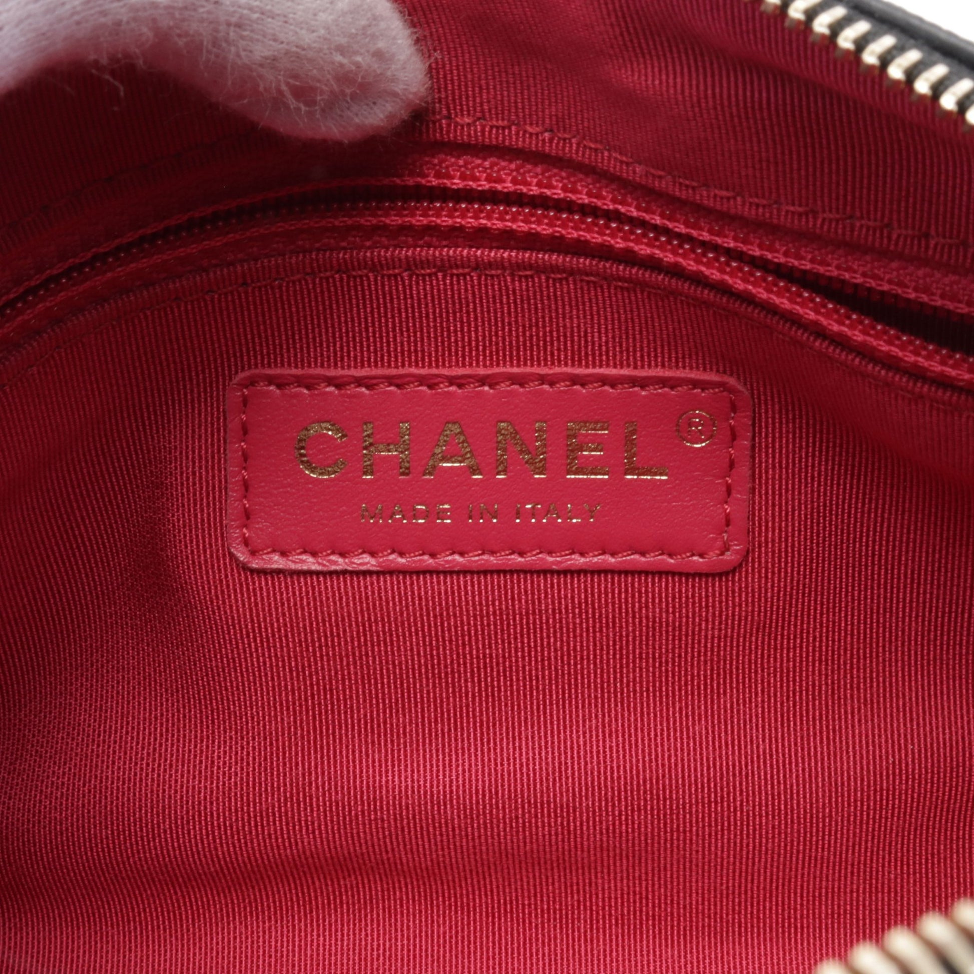 マトラッセ ボーリングバッグ チェーンショルダーバッグ キャビアスキン ブラック ゴールド金具 2WAY シャネル バッグ CHANEL