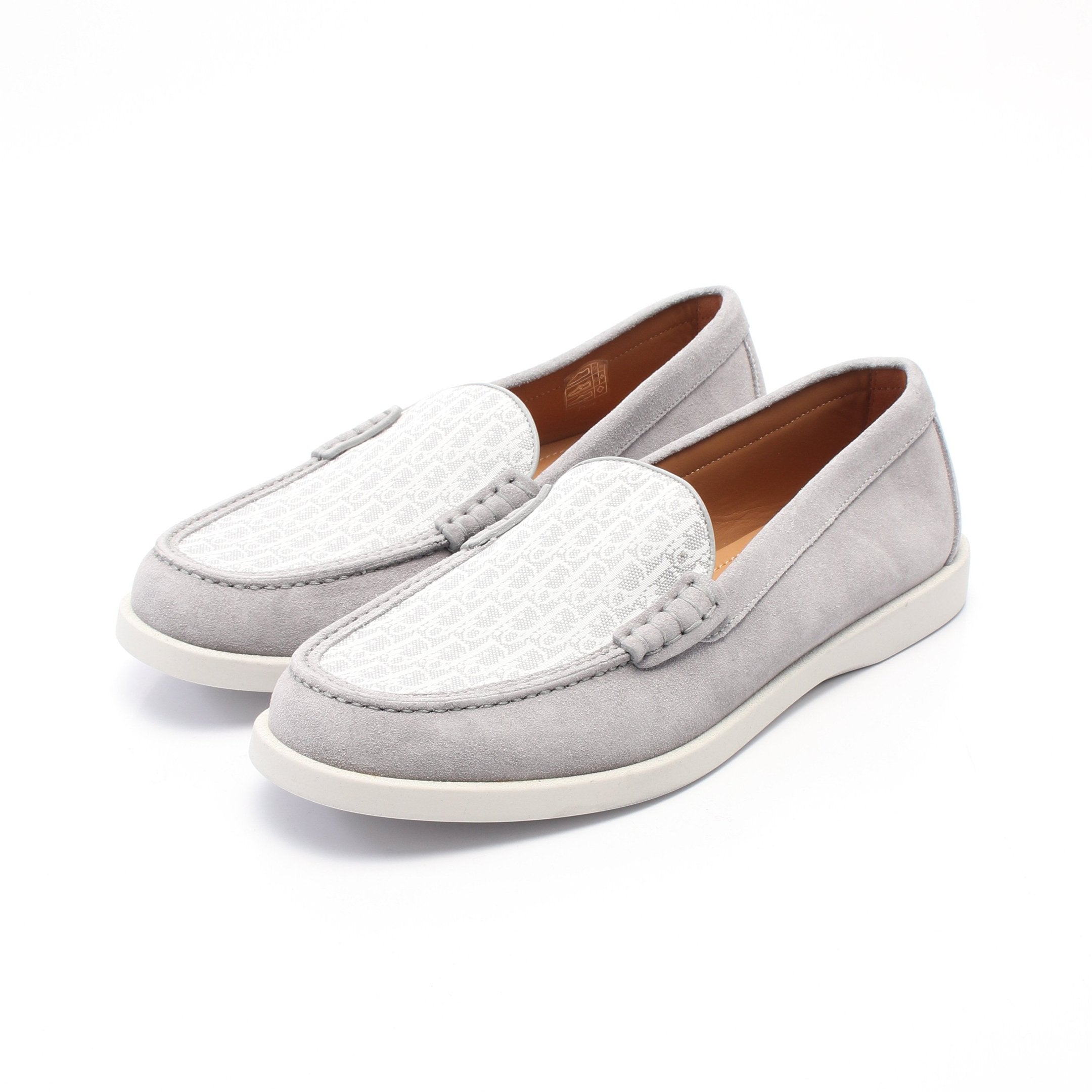 DIOR ホワイトローファー