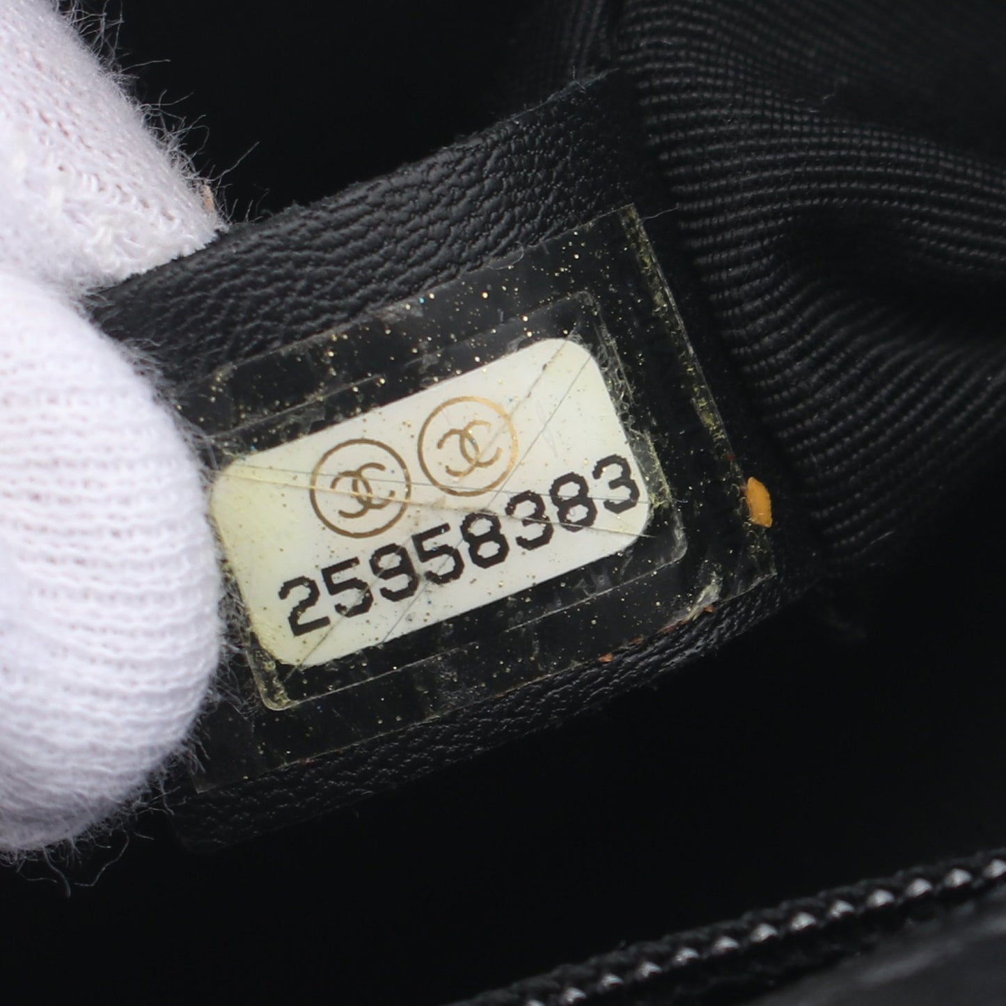 Vステッチ Wチェーンショルダーバッグ ラムスキン ブラック ゴールド金具 シャネル バッグ CHANEL