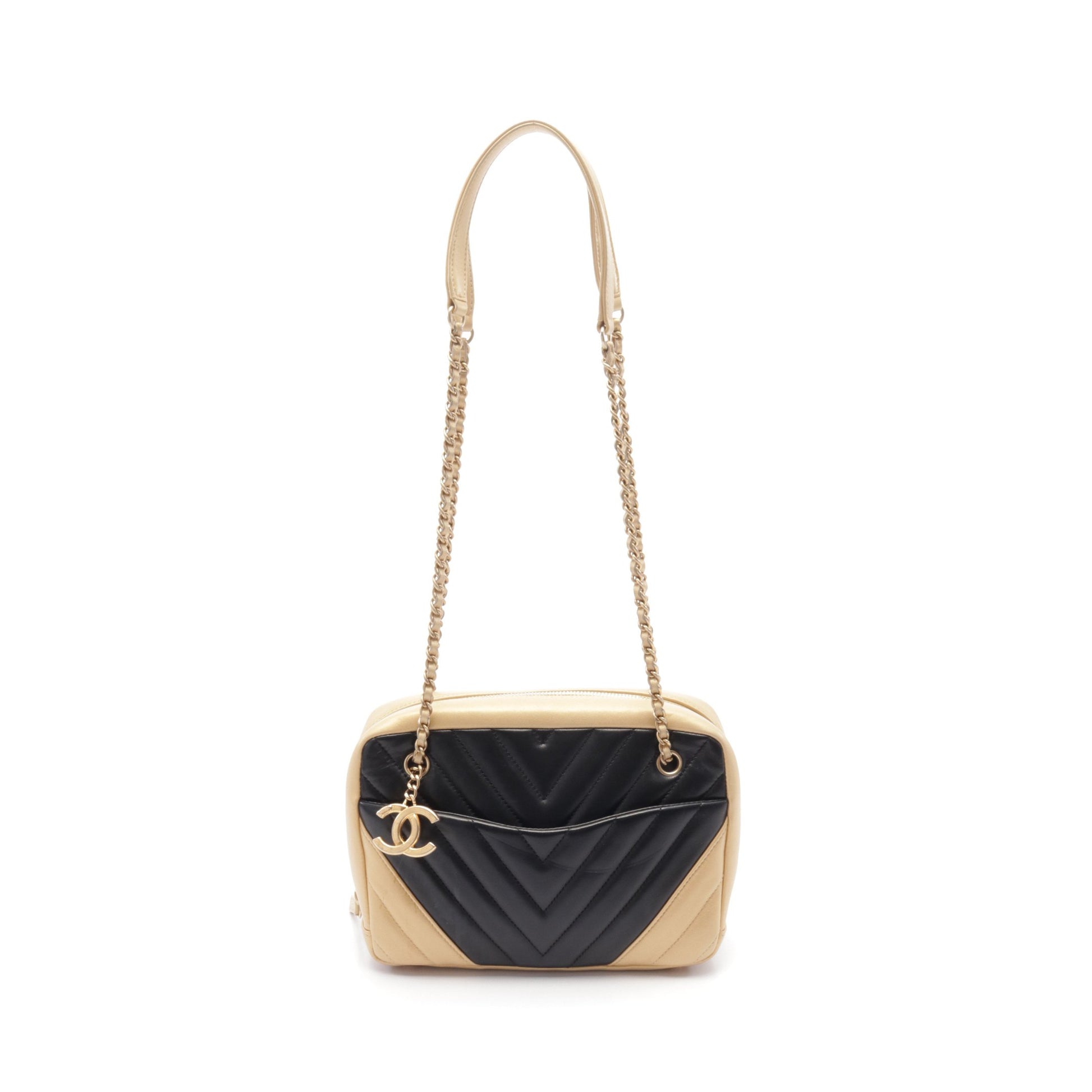Vステッチ チェーンショルダーバッグ ラムスキン ブラック ゴールド ゴールド金具 シャネル バッグ CHANEL