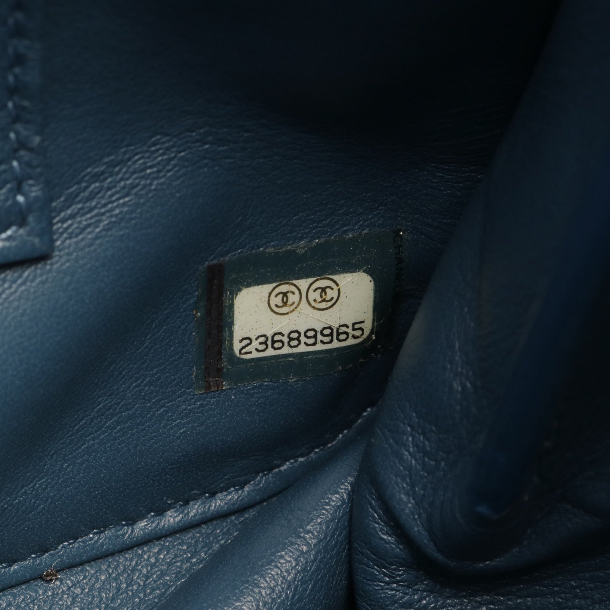 マトラッセ チェーンショルダーバッグ レザー ネイビー ゴールド金具 2WAY シャネル バッグ CHANEL