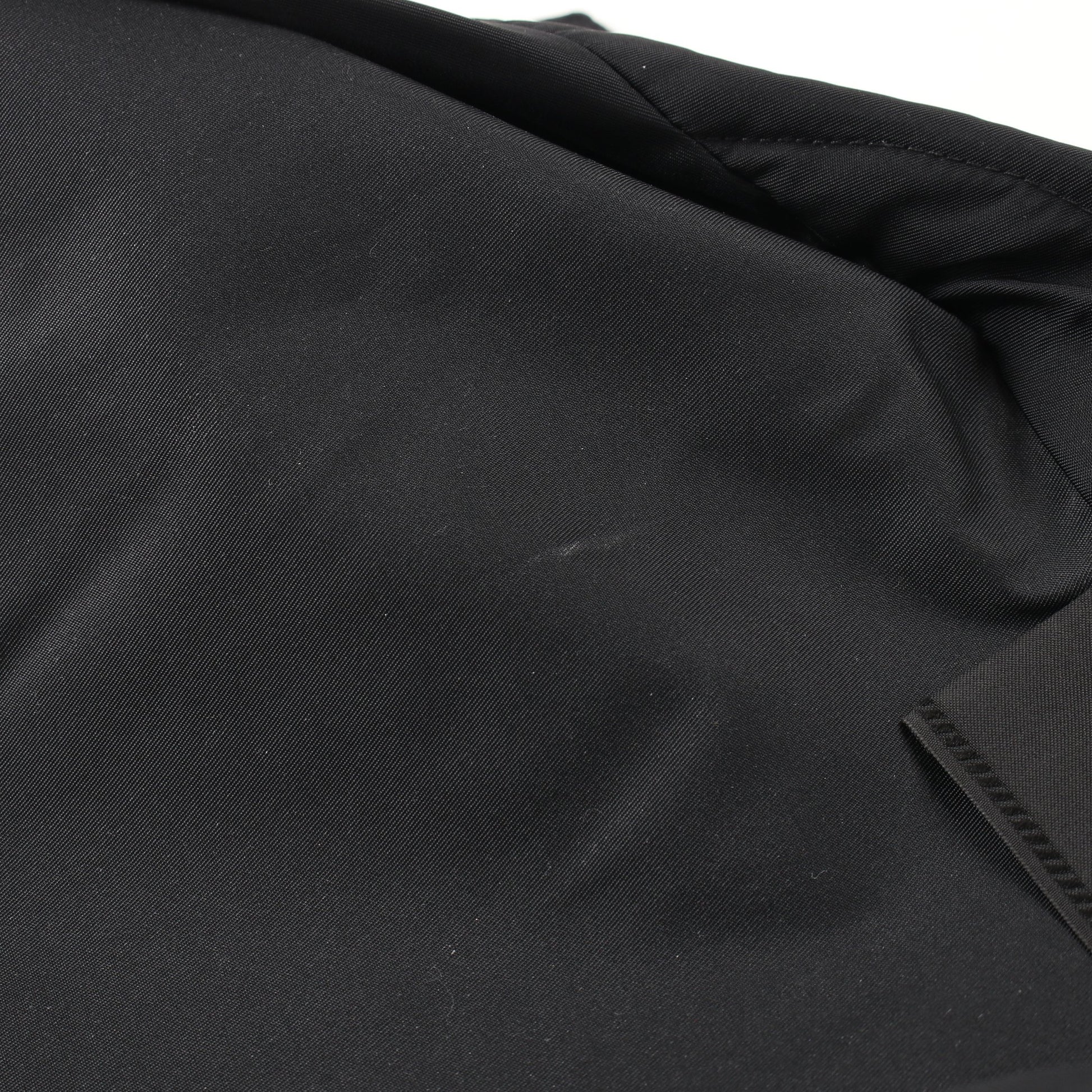 RE-NYLON シャツ 半袖 ナイロン ブラック 三角プレート プラダ トップス PRADA