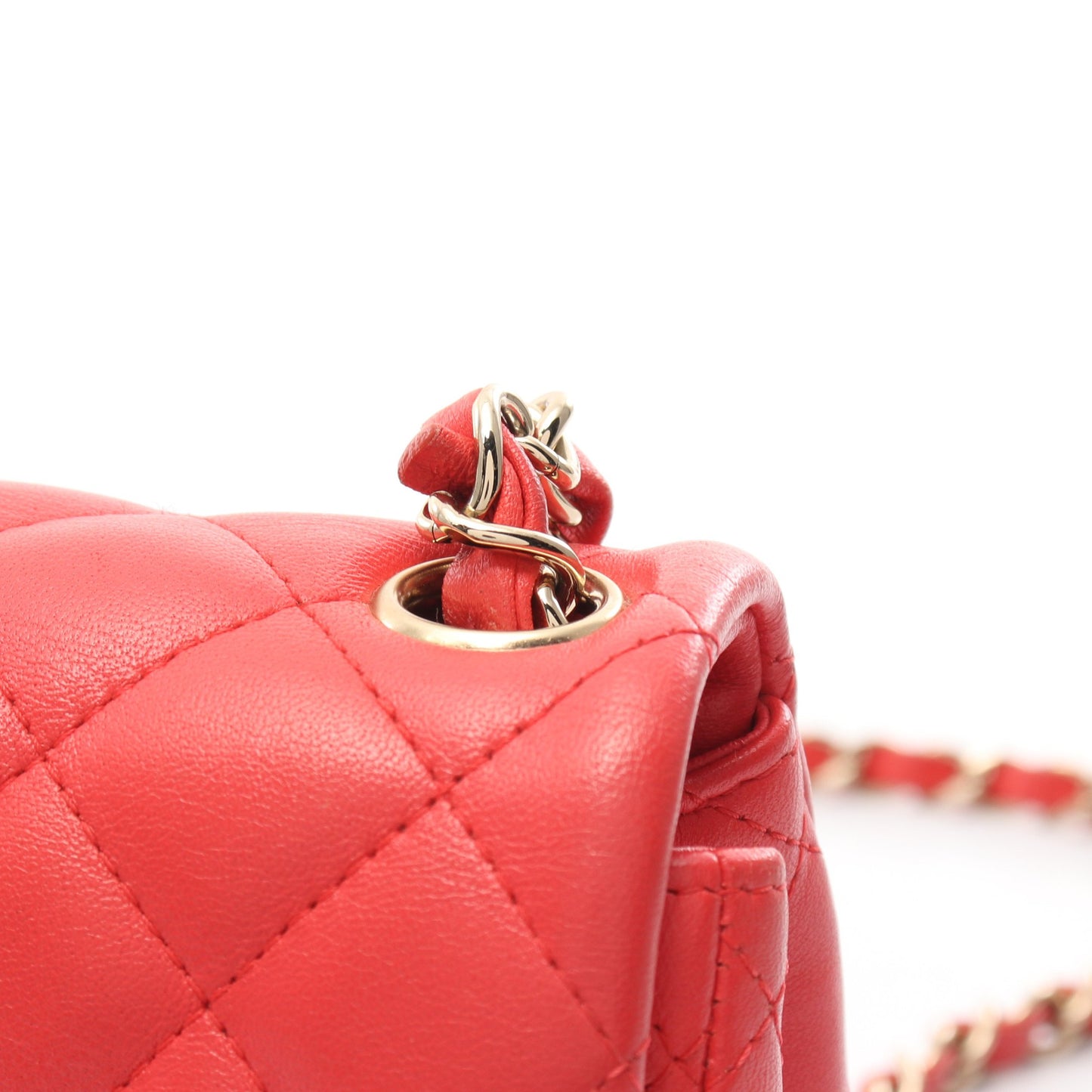 ミニマトラッセ チェーンショルダーバッグ ラムスキン ピンクレッド ゴールド金具 シャネル バッグ CHANEL