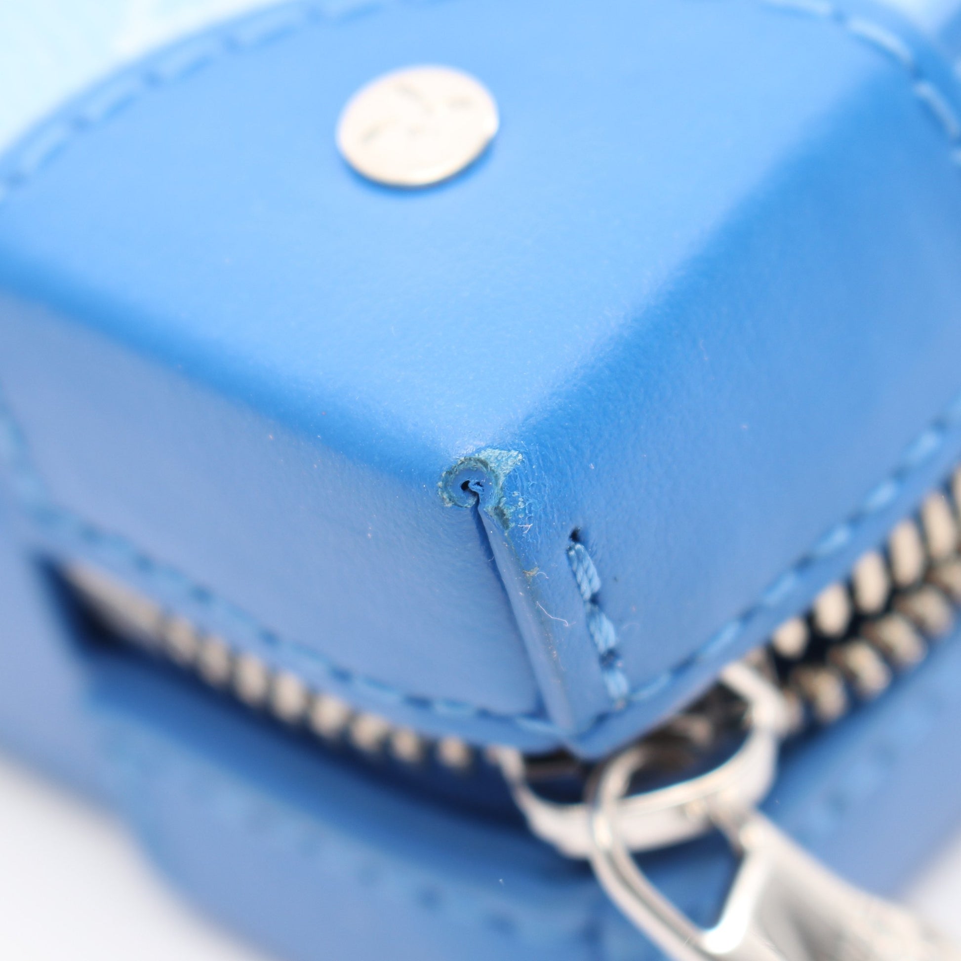 ソフトトランク ウォレット モノグラムクラウズ ショルダーバッグ PVC レザー ブルー ホワイト 20AW ルイヴィトン バッグ LOUIS VUITTON