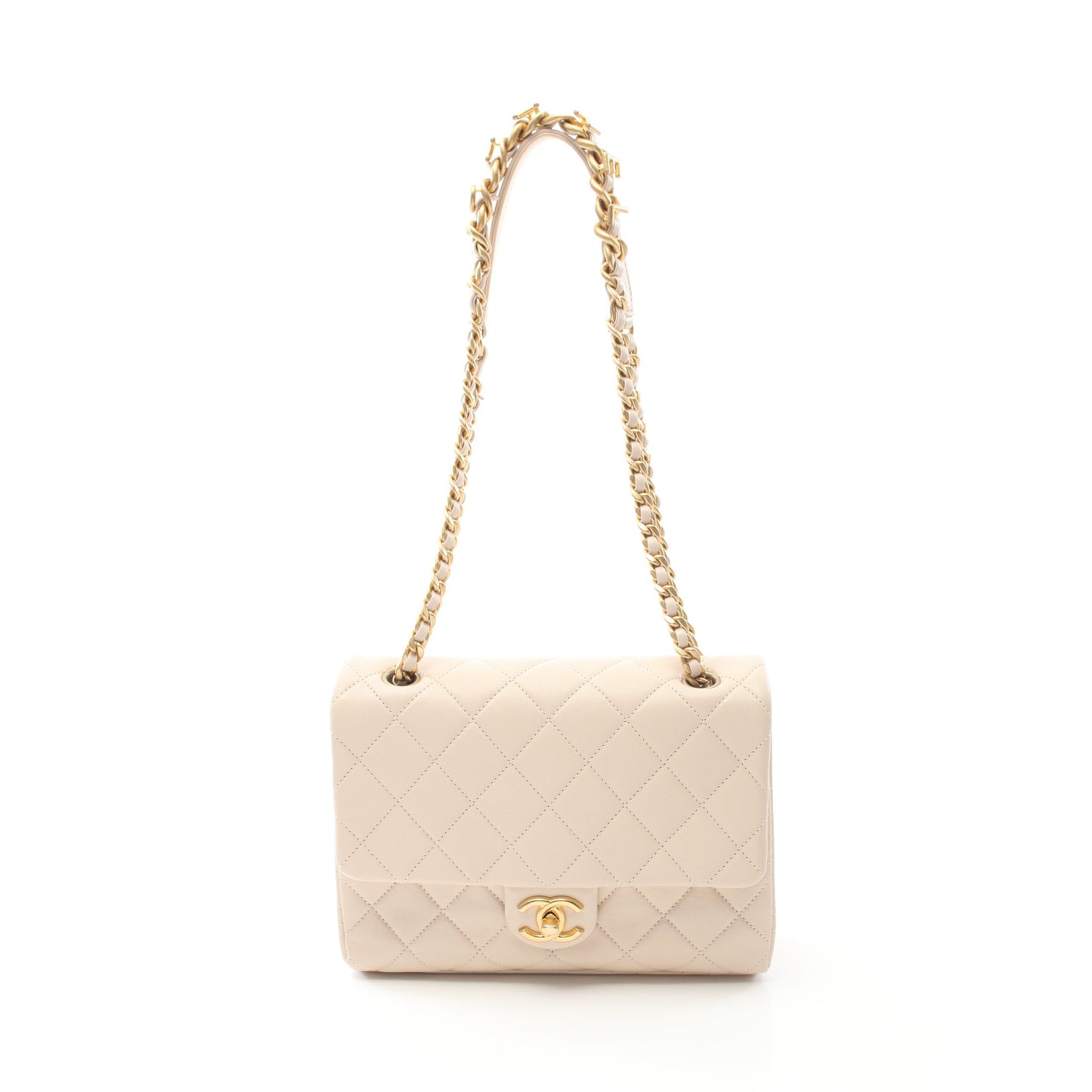 マトラッセ チェーンショルダーバッグ ラムスキン ピンクベージュ ゴールド金具 シャネル バッグ CHANEL
