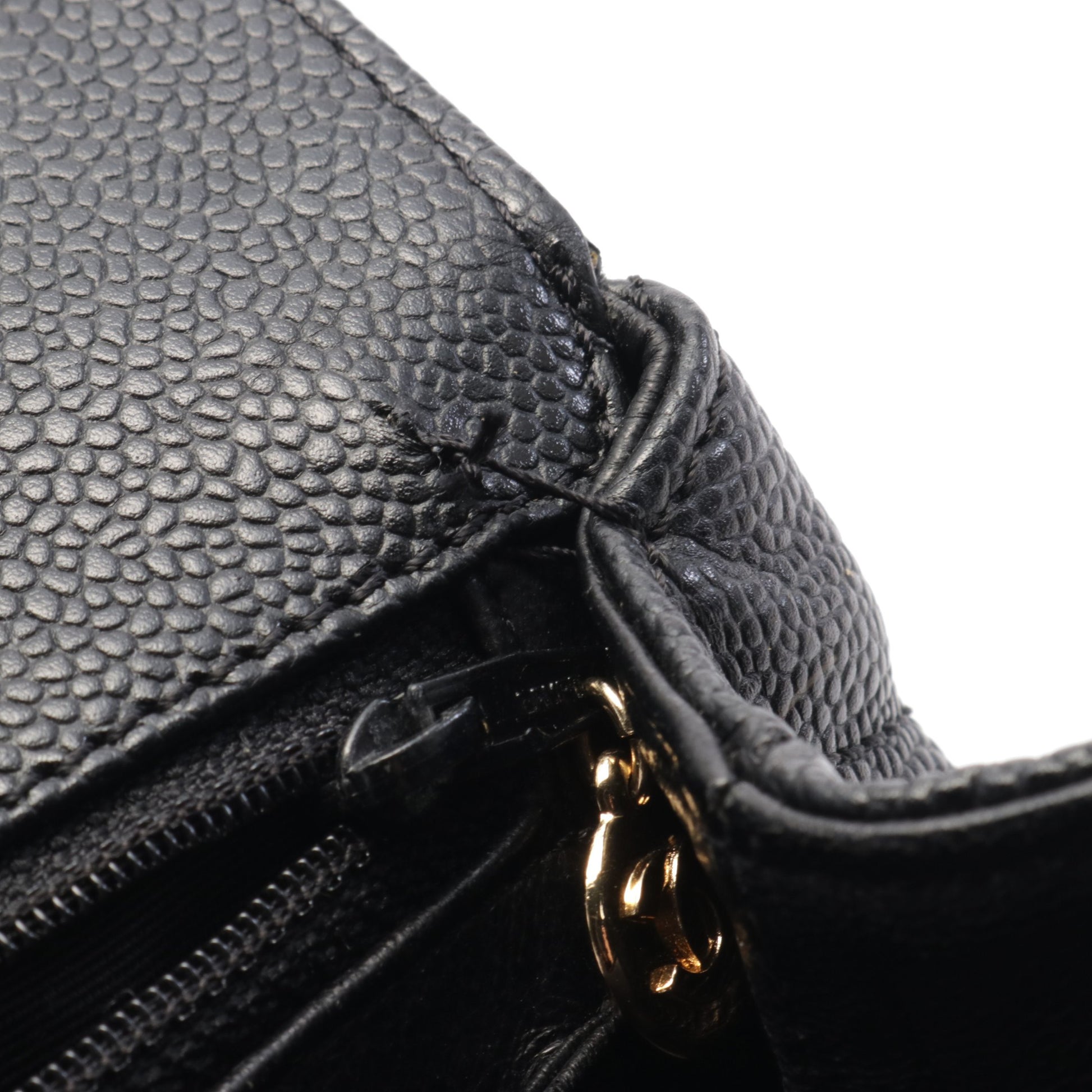 マトラッセ ハンドバッグ キャビアスキン ブラック ゴールド金具 シャネル バッグ CHANEL
