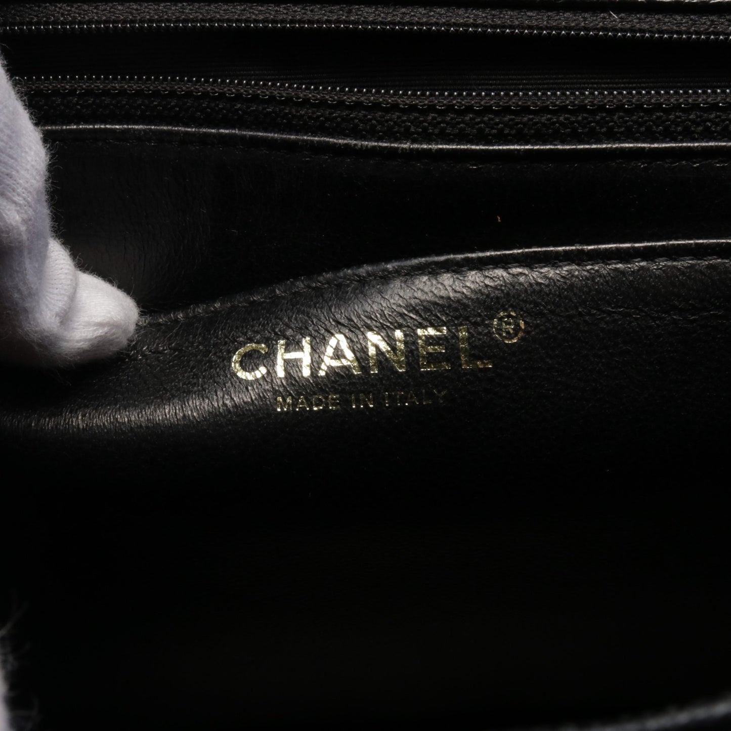 マトラッセ ハンドバッグ キャビアスキン ブラック ゴールド金具 シャネル バッグ CHANEL