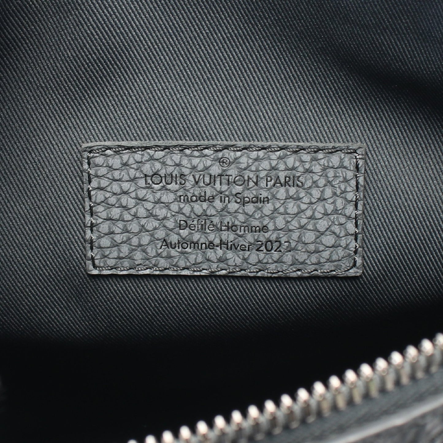 ホーボークルーザーPM クライミング モノグラムトリヨン ショルダーバッグ レザー グレー ルイヴィトン バッグ LOUIS VUITTON