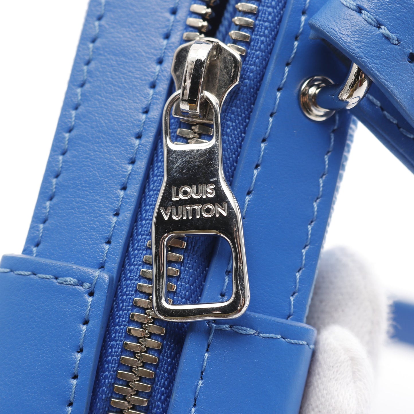 ソフトトランク ウォレット モノグラムクラウズ ショルダーバッグ PVC レザー ブルー ホワイト 20AW ルイヴィトン バッグ LOUIS VUITTON
