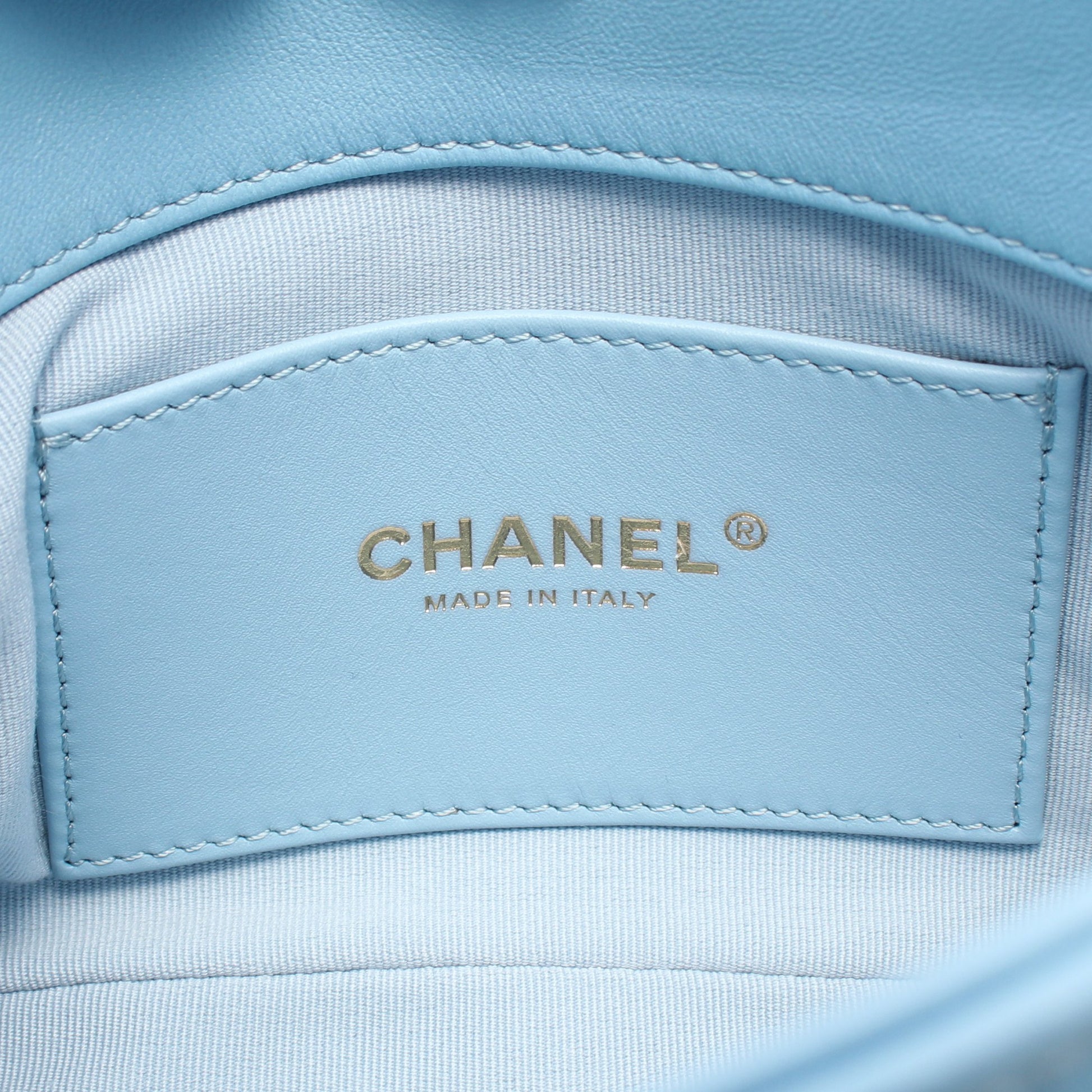 マトラッセ チェーンハンドバッグ レザー ライトブルー ゴールド金具 シャネル バッグ CHANEL