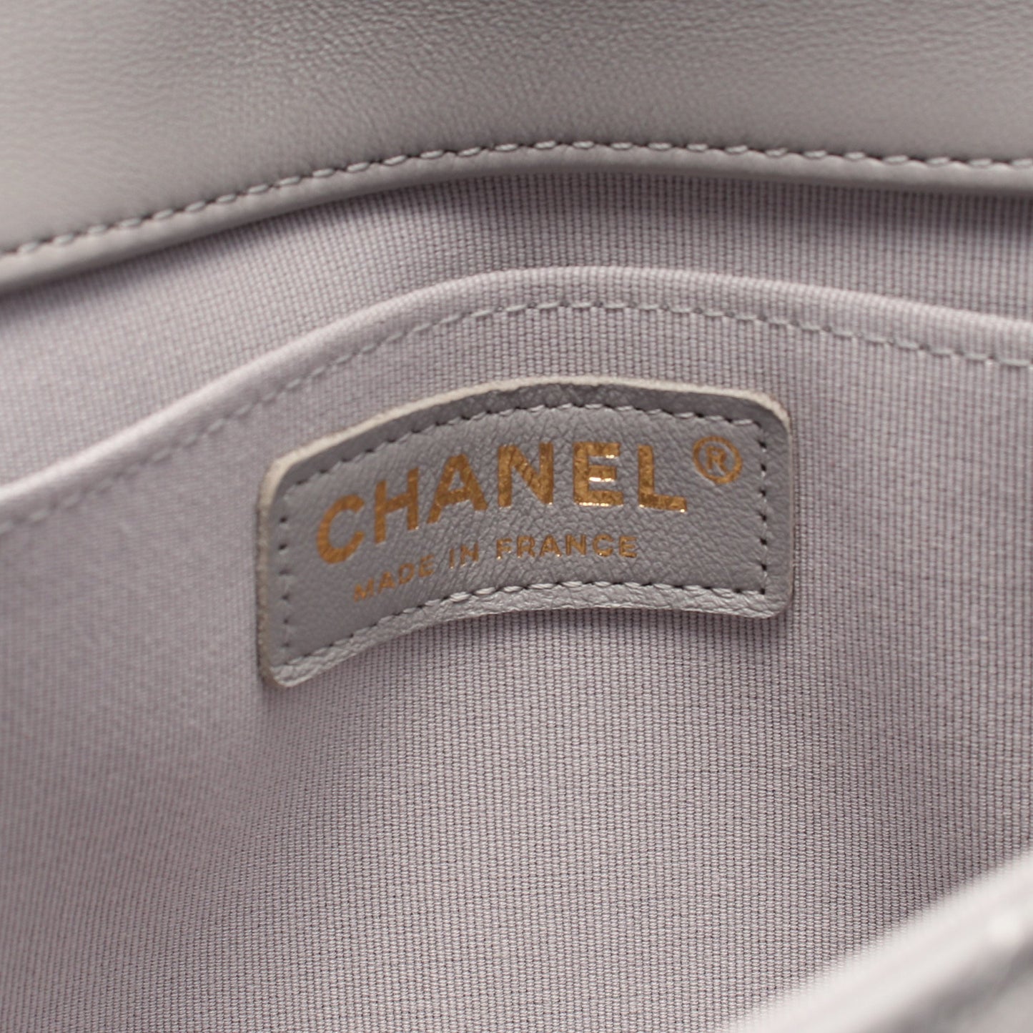 マトラッセ チェーンショルダーバッグ レザー グレー ゴールド金具 シャネル バッグ CHANEL