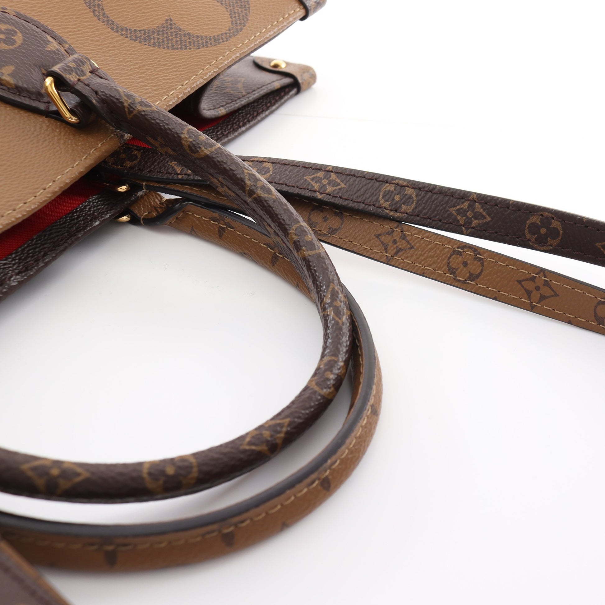 オンザゴーGM モノグラムジャイアント リバース ショルダーバッグ トートバッグ PVC ブラウン ベージュ 2WAY ルイヴィトン バッグ LOUIS VUITTON