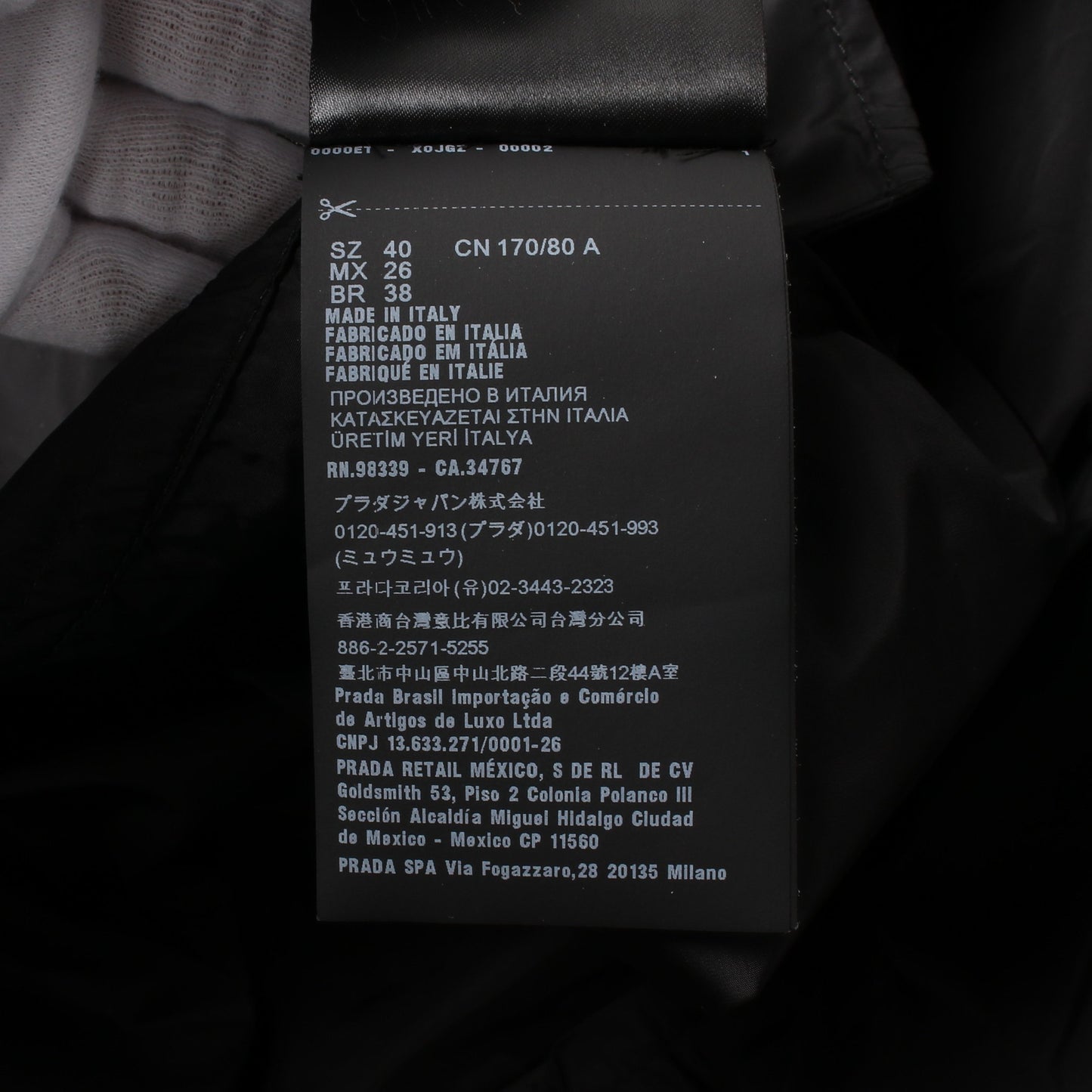 RE-NYLON トレンチコート ナイロン ブラック プラダ アウター PRADA