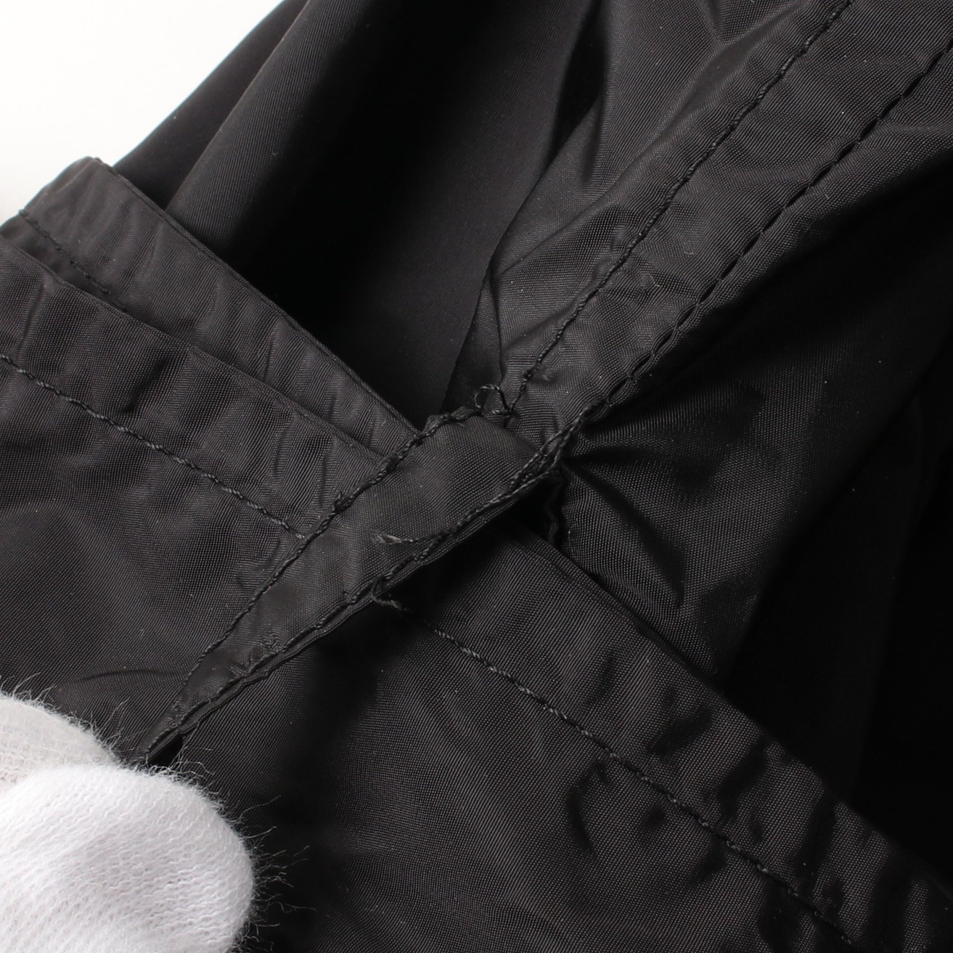 RE-NYLON トレンチコート ナイロン ブラック プラダ アウター PRADA
