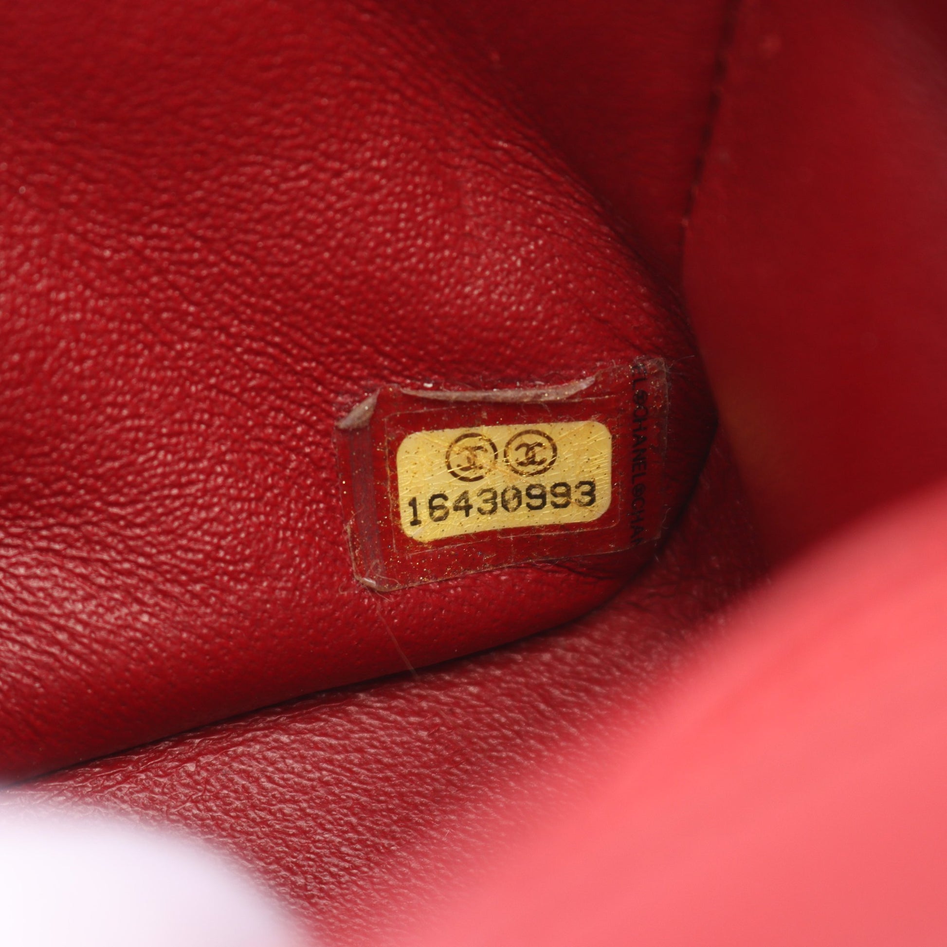 ミニマトラッセ チェーンショルダーバッグ キャビアスキン レッド シルバー金具 シャネル バッグ CHANEL