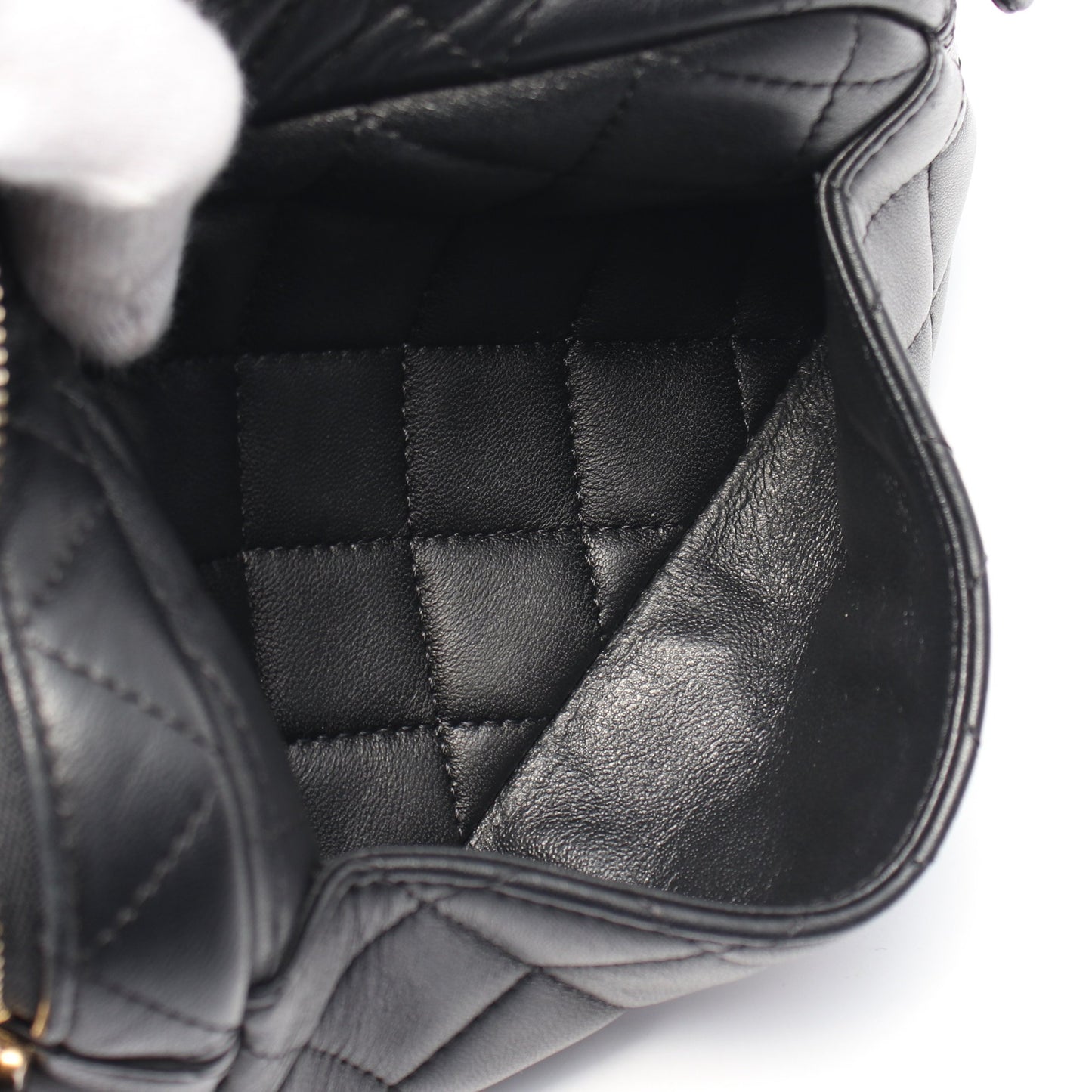マトラッセ カメラバッグ チェーンショルダーバッグ ラムスキン ブラック ゴールド金具 シャネル バッグ CHANEL
