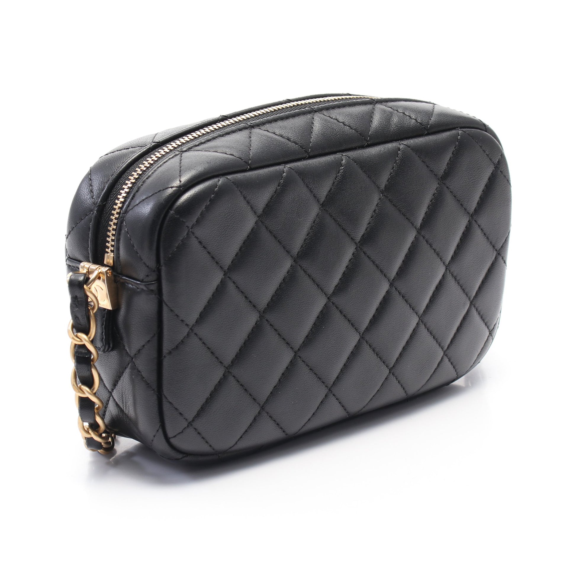 マトラッセ カメラバッグ チェーンショルダーバッグ ラムスキン ブラック ゴールド金具 シャネル バッグ CHANEL