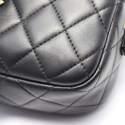 マトラッセ カメラバッグ チェーンショルダーバッグ ラムスキン ブラック ゴールド金具 シャネル バッグ CHANEL