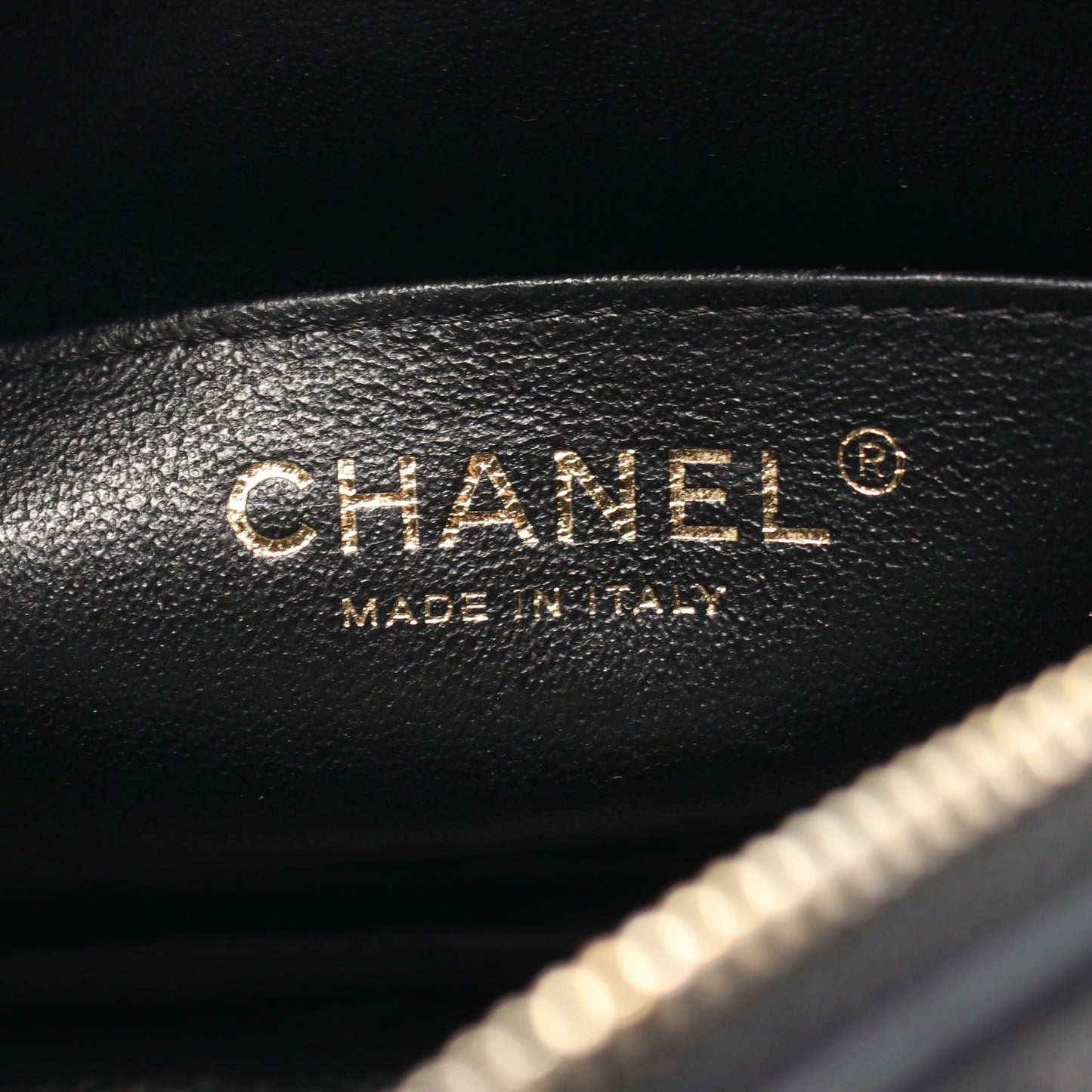マトラッセ カメラバッグ チェーンショルダーバッグ ラムスキン ブラック ゴールド金具 シャネル バッグ CHANEL