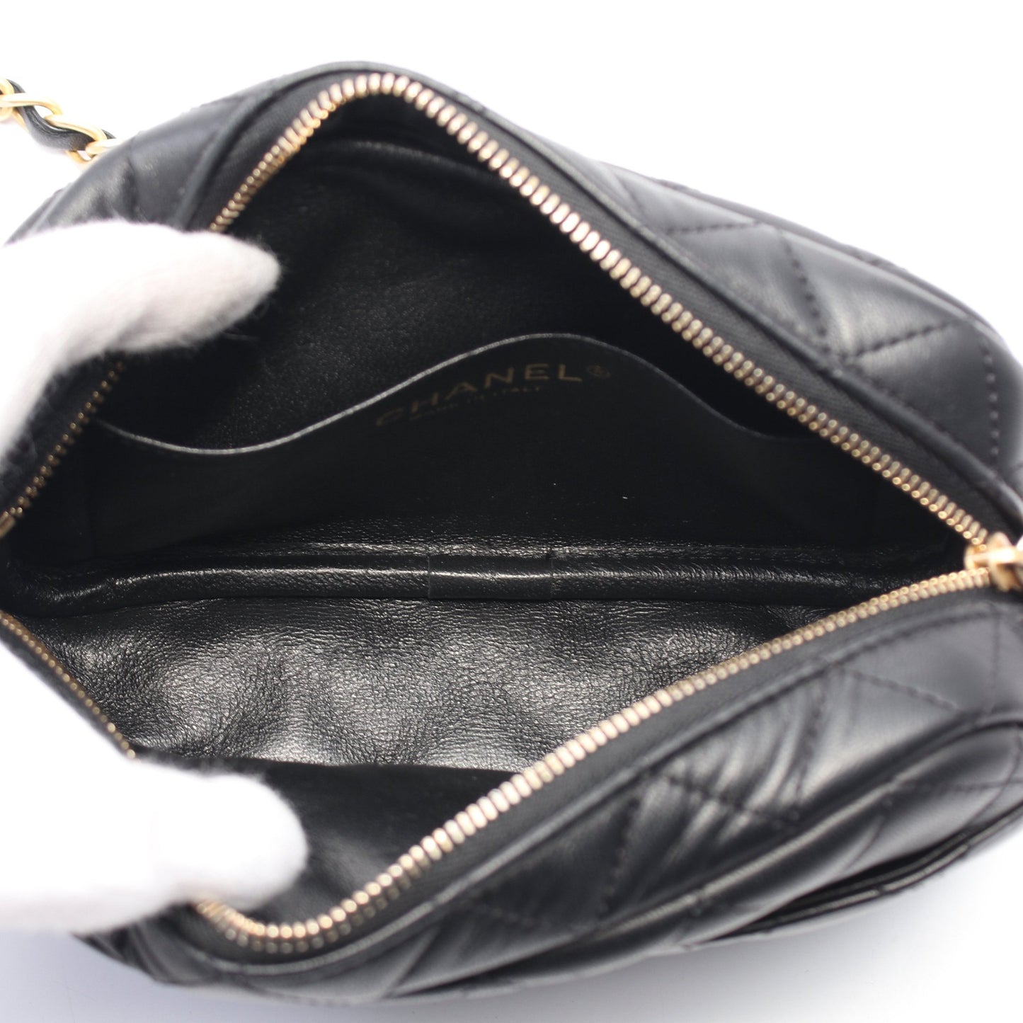 マトラッセ カメラバッグ チェーンショルダーバッグ ラムスキン ブラック ゴールド金具 シャネル バッグ CHANEL