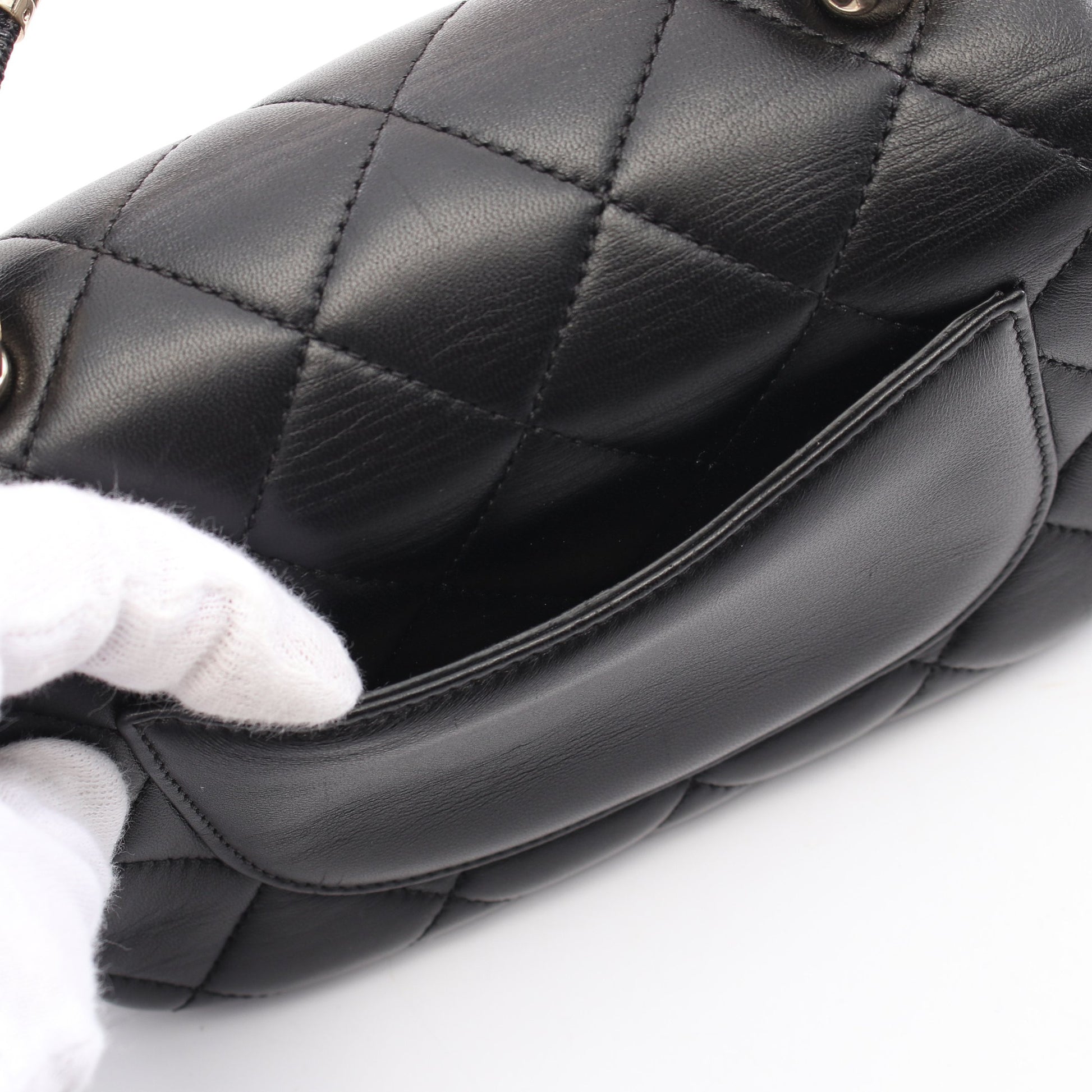 マトラッセ チェーンショルダーバッグ メタルハンドル ラムスキン ブラック ゴールド金具 2WAY シャネル バッグ CHANEL