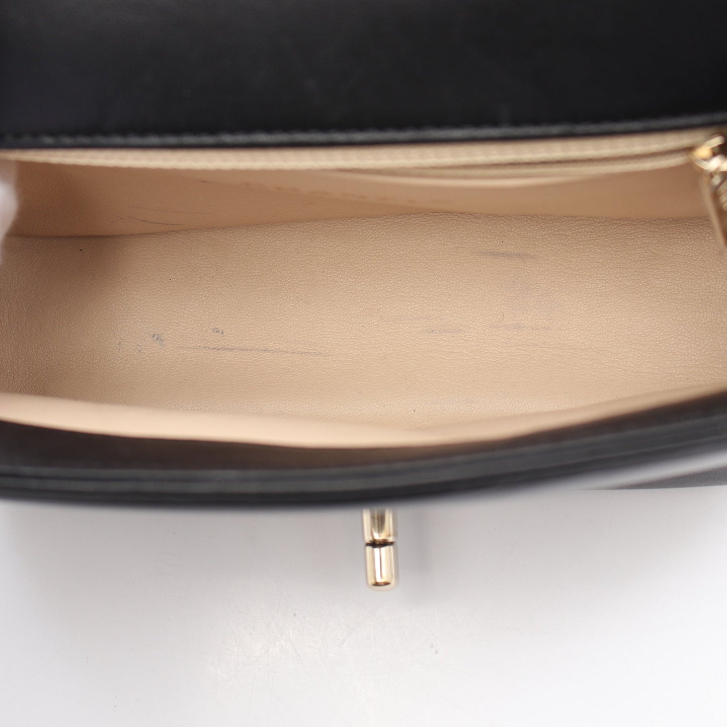 マトラッセ チェーンショルダーバッグ メタルハンドル ラムスキン ブラック ゴールド金具 2WAY シャネル バッグ CHANEL