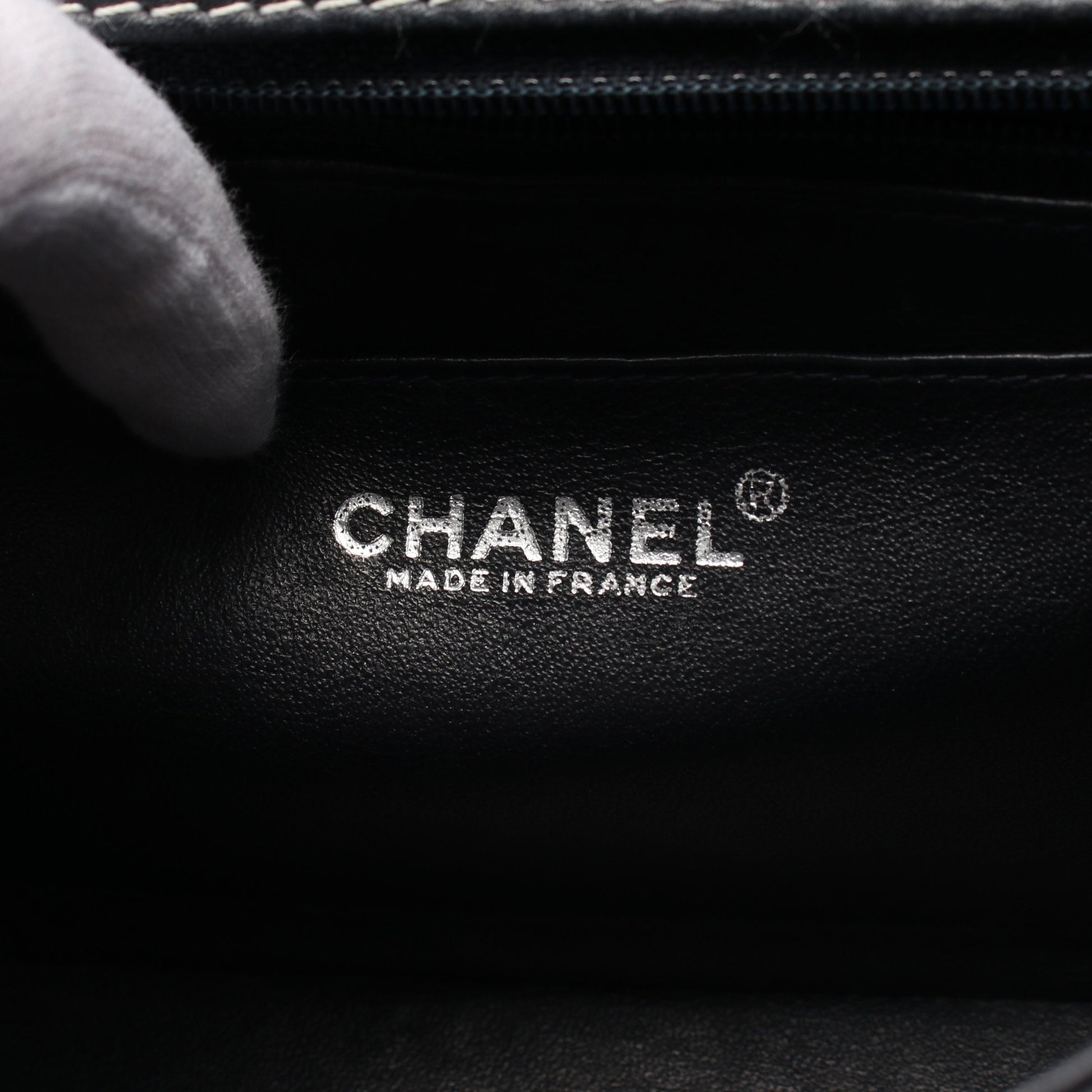 チョコバー ワイルドステッチ チェーンショルダーバッグ レザー ダークグレー シルバー金具 シャネル バッグ CHANEL