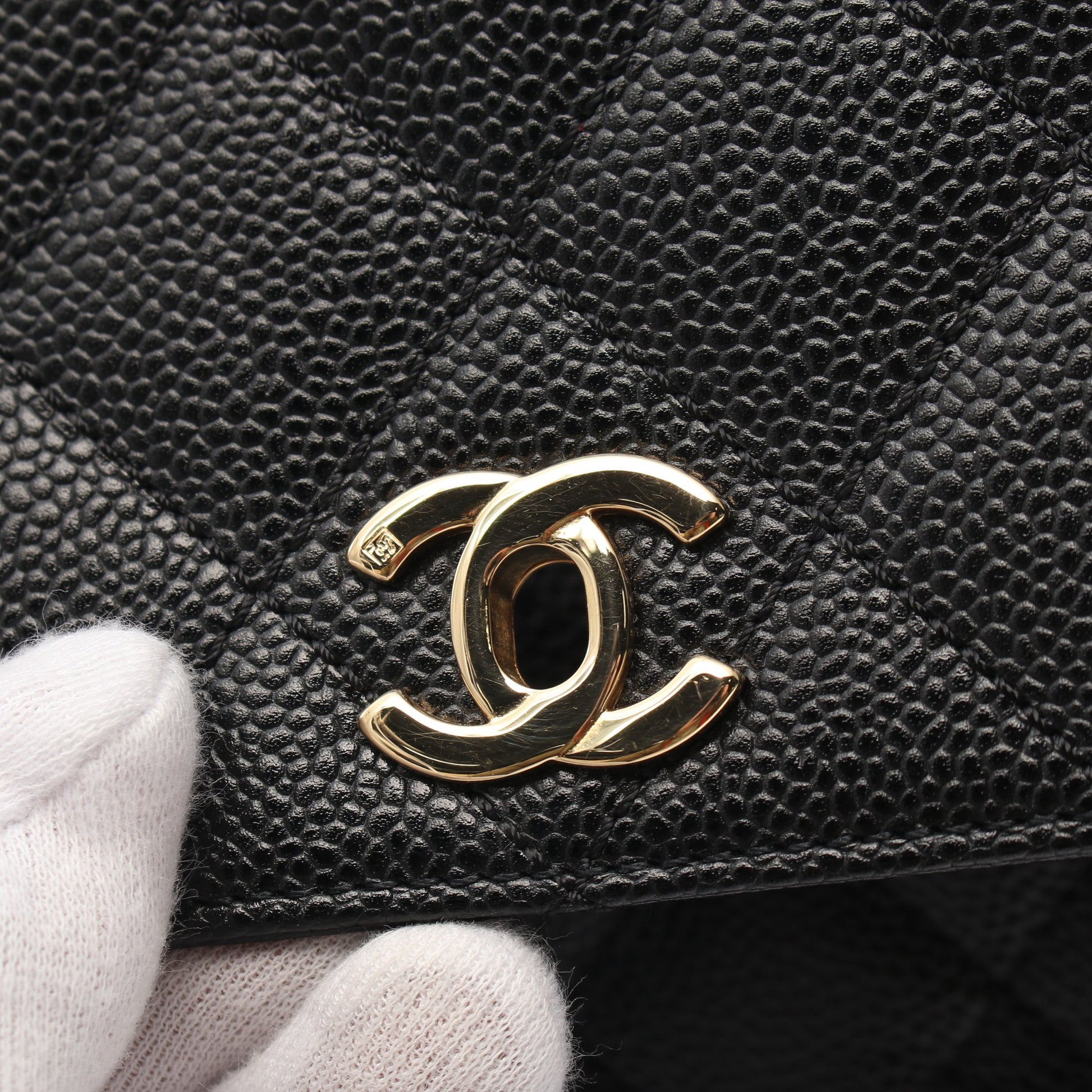 マトラッセ トップハンドル ハンドバッグ キャビアスキン ブラック ゴールド金具 シャネル バッグ CHANEL