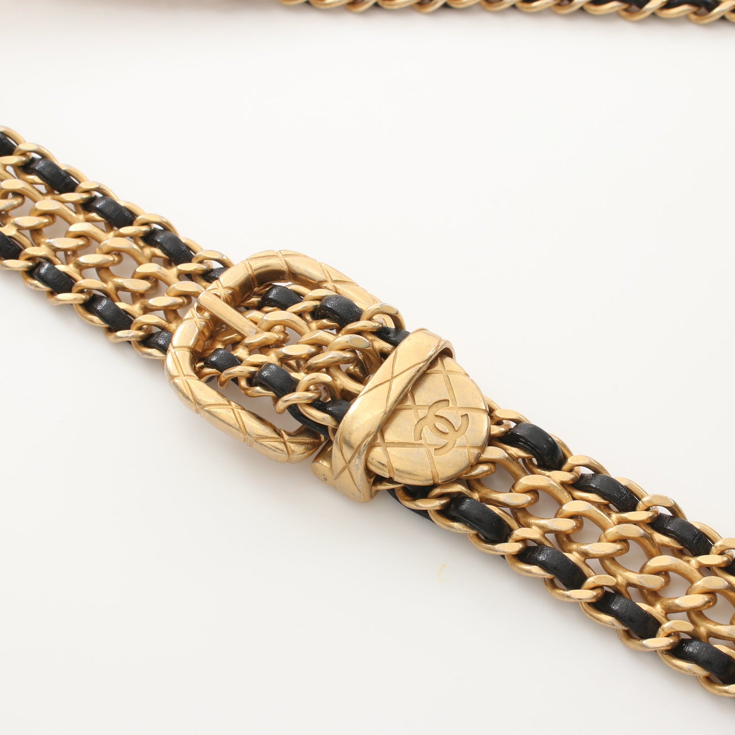 マトラッセ チェーンショルダーバッグ ラムスキン ブラック ゴールド金具 シャネル バッグ CHANEL