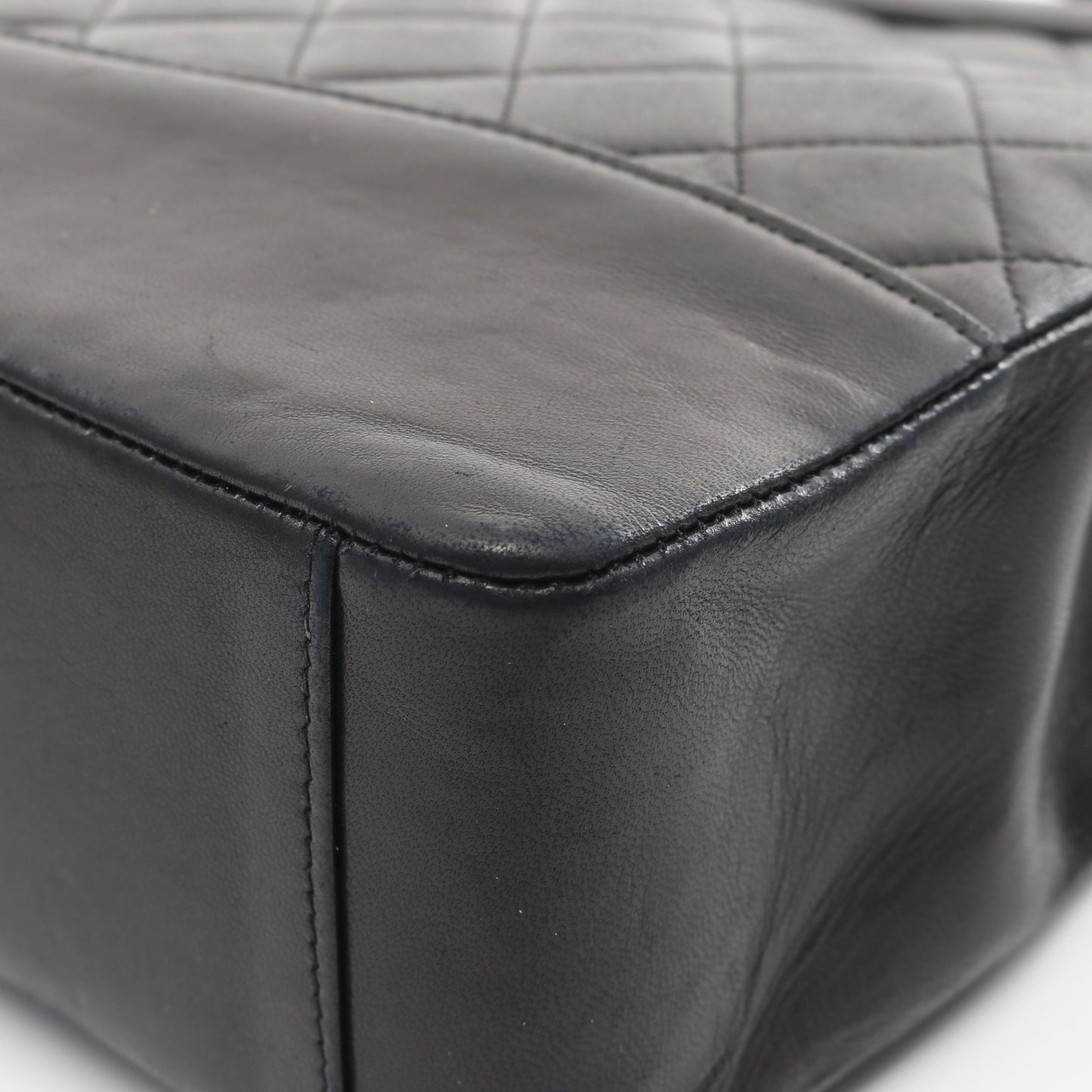 マトラッセ ハンドバッグ ターンロック ラムスキン ブラック ゴールド金具 2WAY シャネル バッグ CHANEL