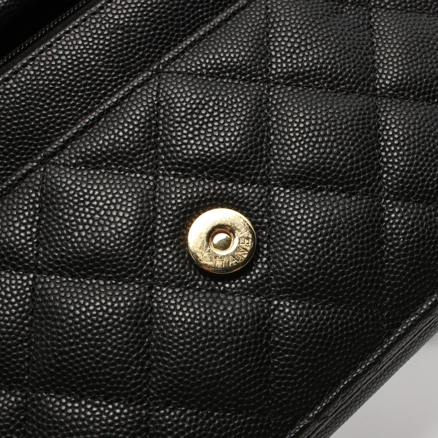 マトラッセ チェーンショルダーバッグ キャビアスキン ブラック ゴールド金具 トランプモチーフ シャネル バッグ CHANEL