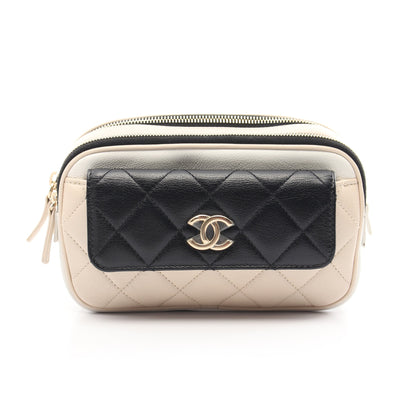 マトラッセ ボディバッグ ウエストバッグ レザー ライトベージュ ホワイト ブラック ゴールド金具 シャネル バッグ CHANEL