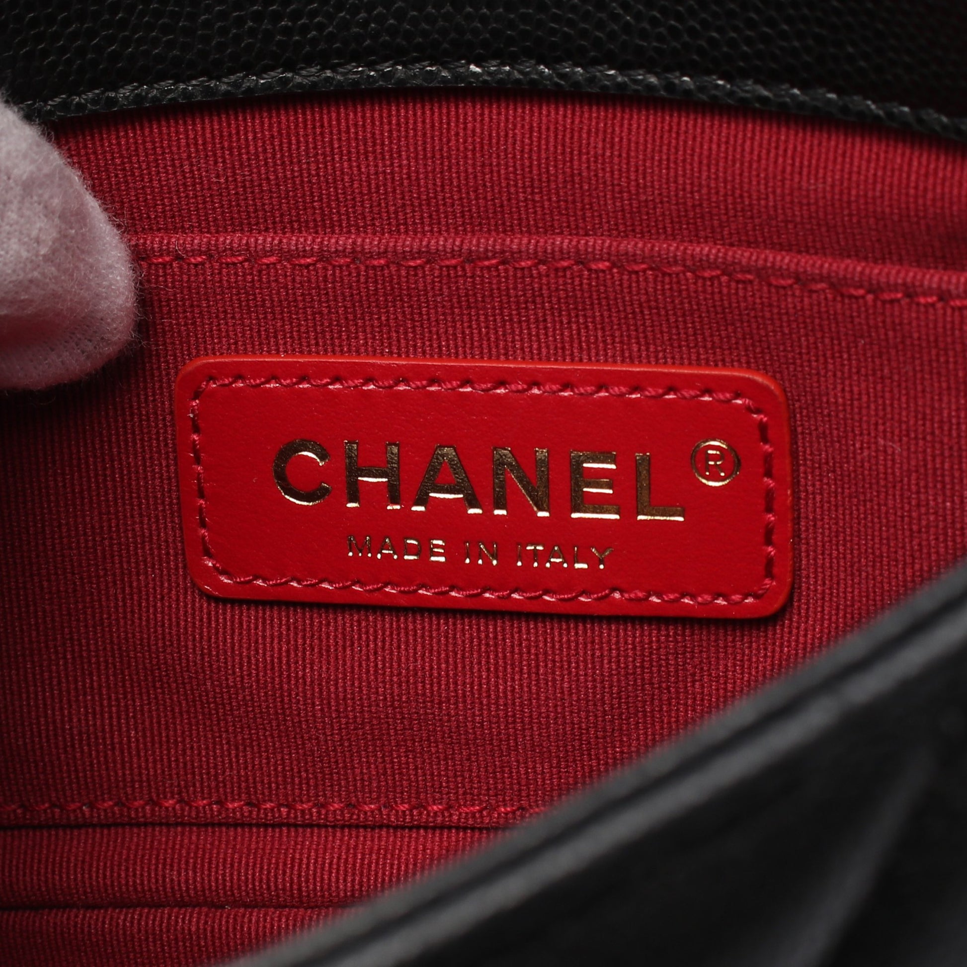マトラッセ ミニフラップ チェーンショルダーバッグ キャビアスキン ブラック ゴールド金具 シャネル バッグ CHANEL