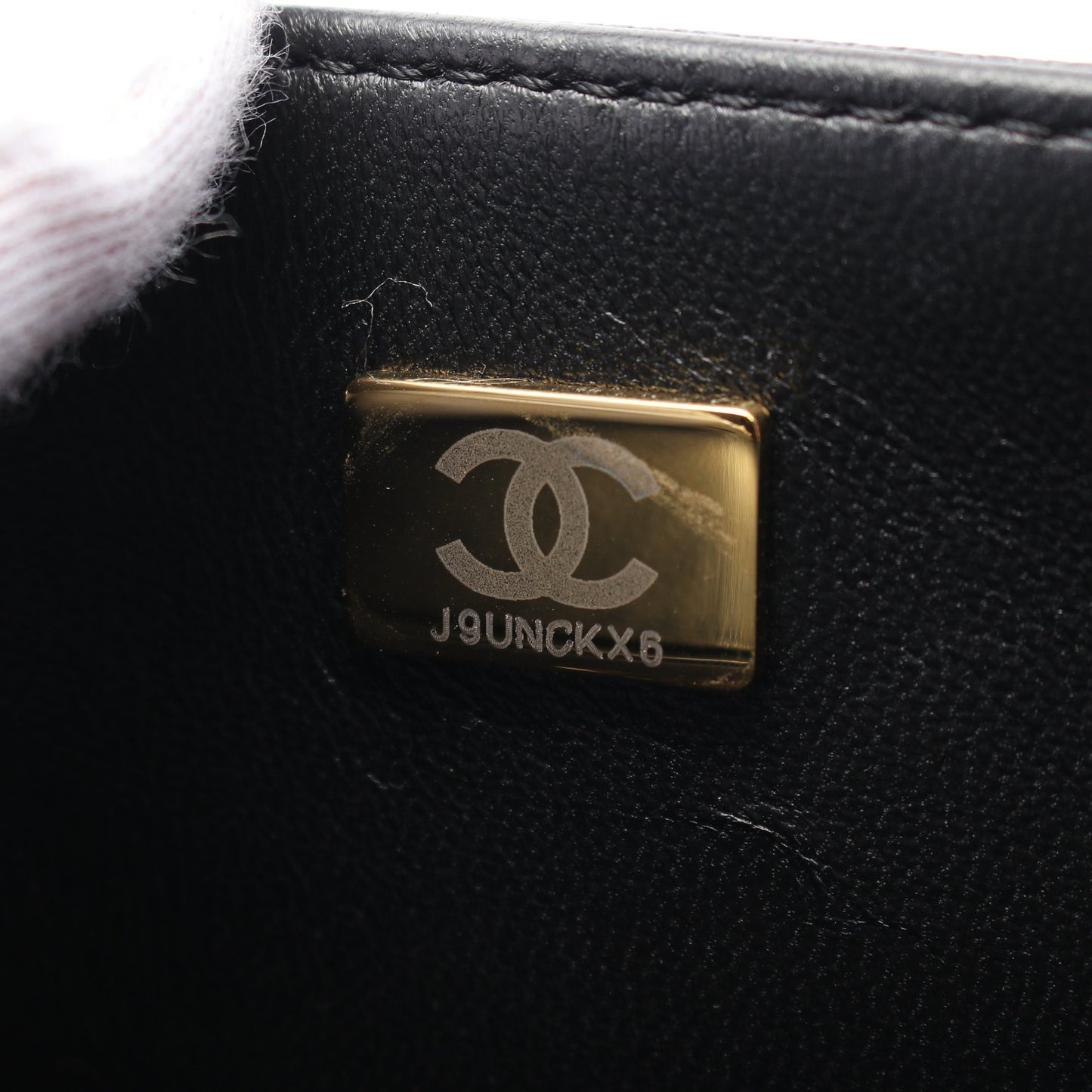ボーイシャネル スモール チェーンショルダーバッグ キャビアスキン ブラック ゴールド金具 シャネル バッグ CHANEL