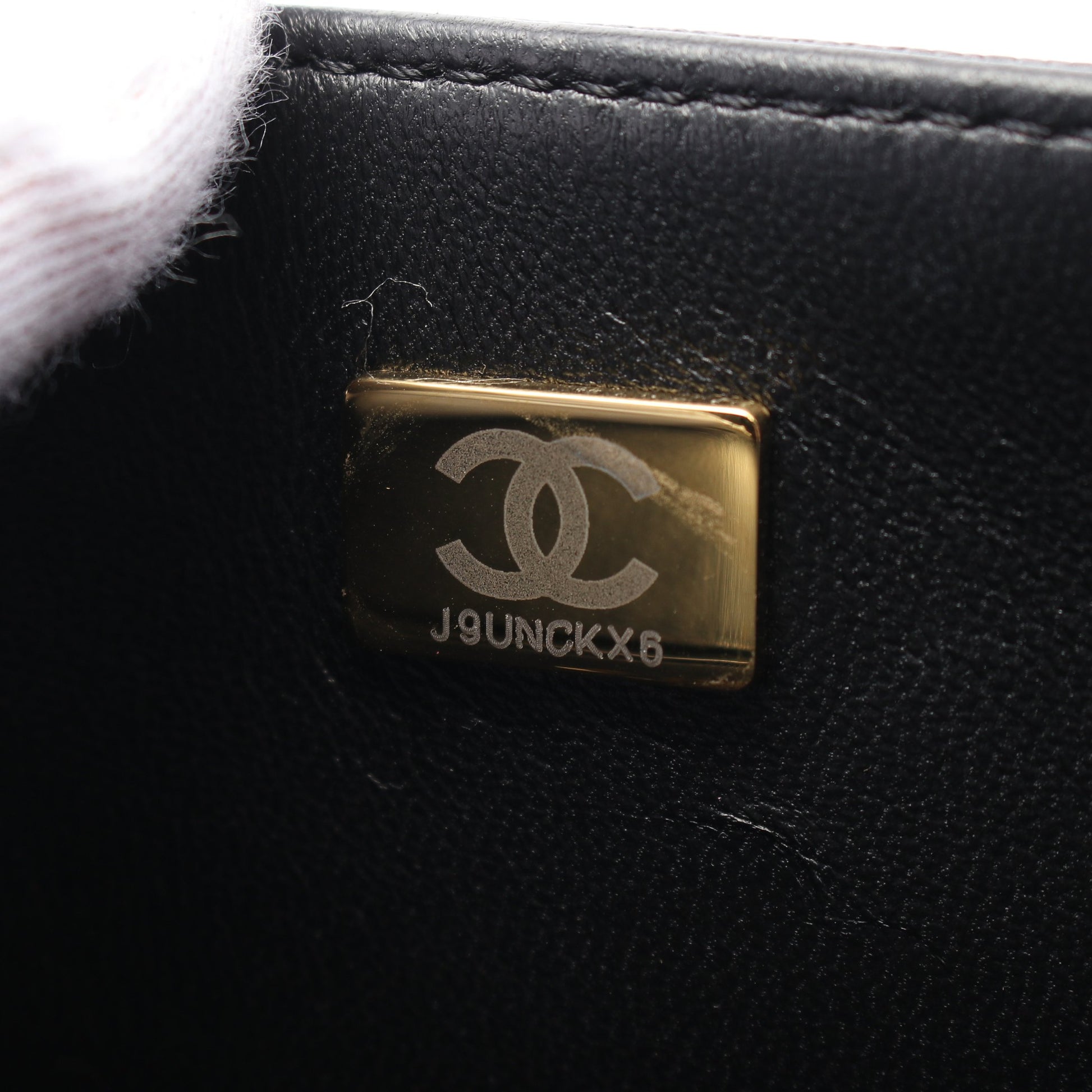 ボーイシャネル スモール チェーンショルダーバッグ キャビアスキン ブラック ゴールド金具 シャネル バッグ CHANEL