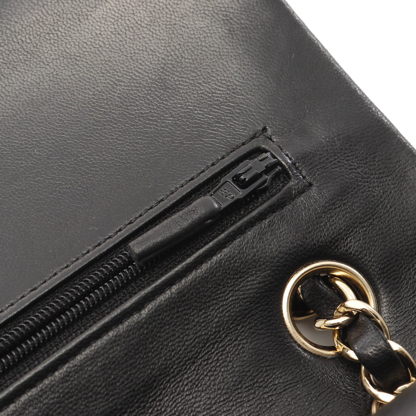 マトラッセ Wフラップ Wチェーンショルダーバッグ ラムスキン ブラック ゴールド金具 シャネル バッグ CHANEL