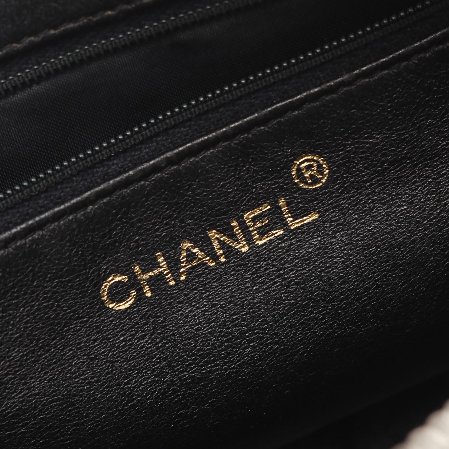 ココマーク チェーンショルダーバッグ キャビアスキン ブラック ゴールド金具 ヴィンテージ シャネル バッグ CHANEL