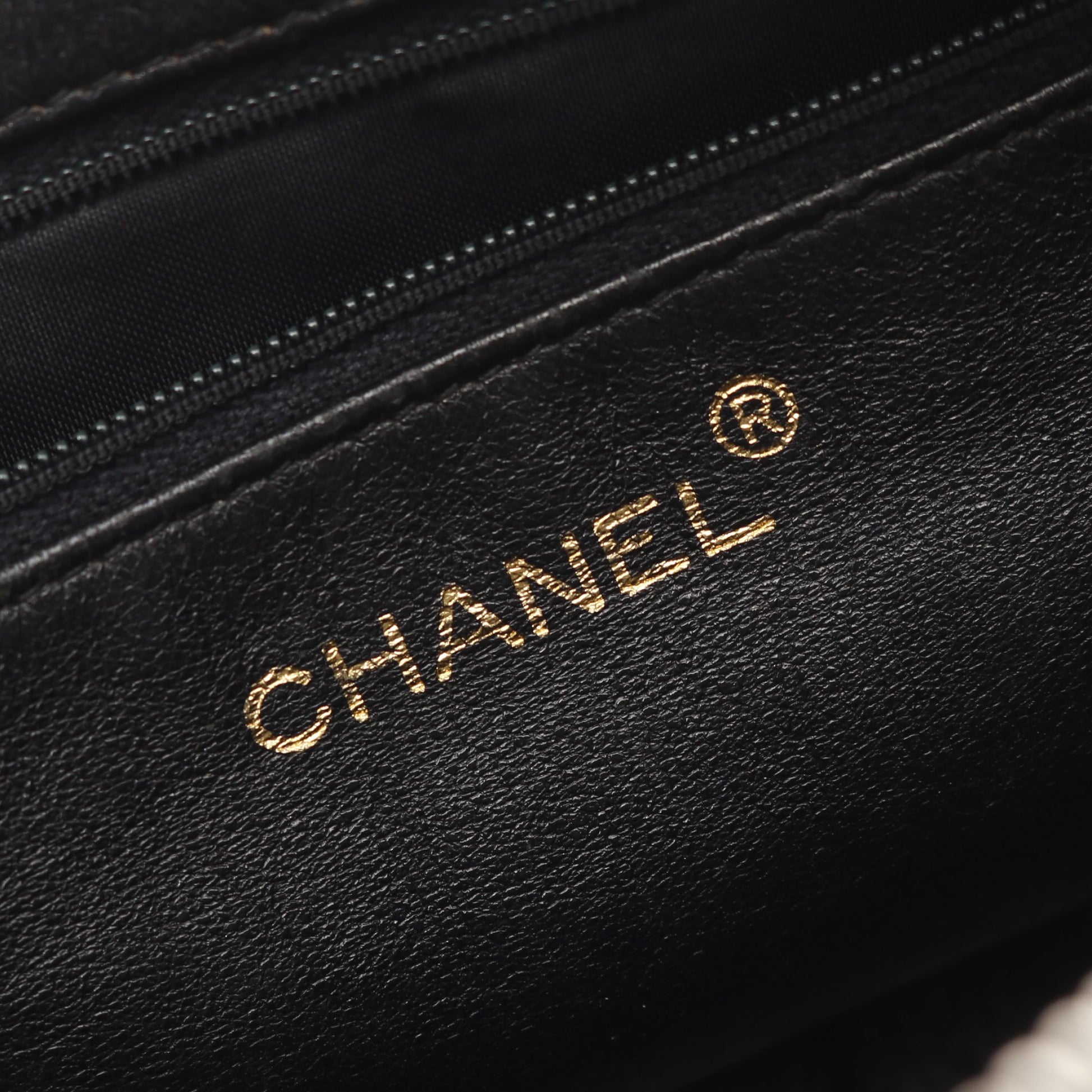 ココマーク チェーンショルダーバッグ キャビアスキン ブラック ゴールド金具 ヴィンテージ シャネル バッグ CHANEL